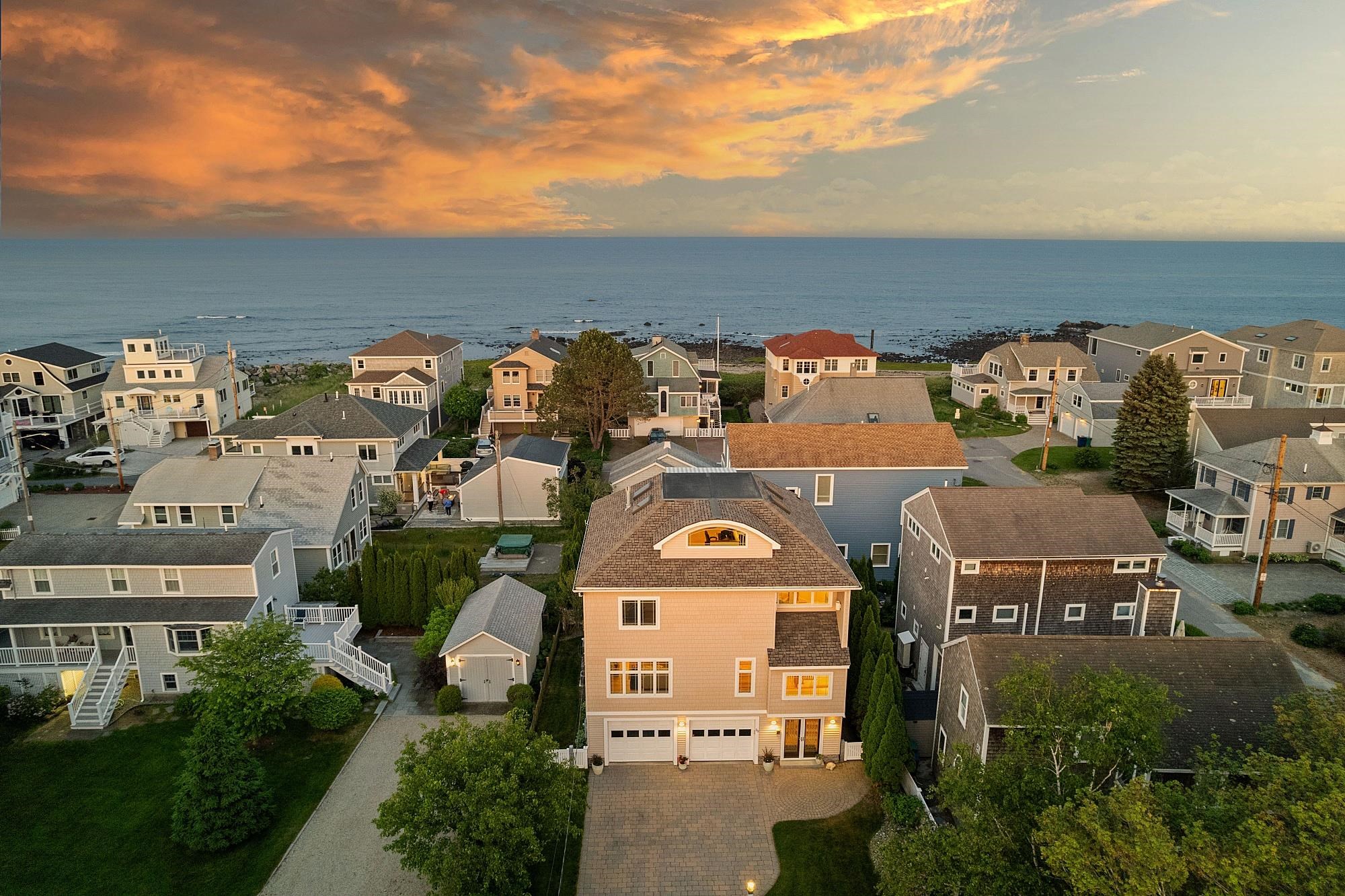 30 Ancient Hw, Hampton, NH 03842