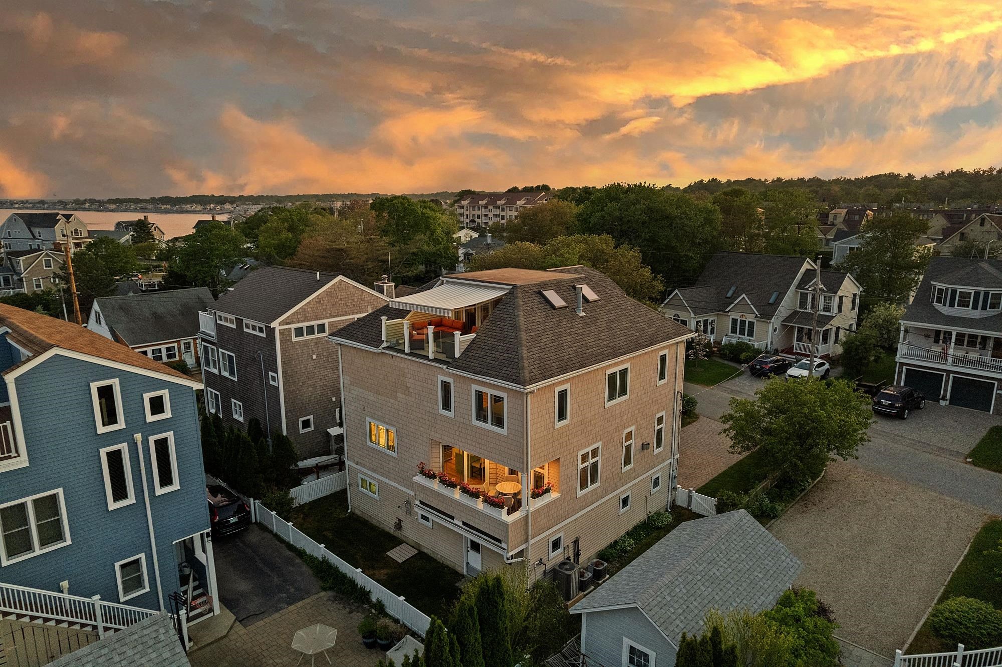 30 Ancient Hw, Hampton, NH 03842