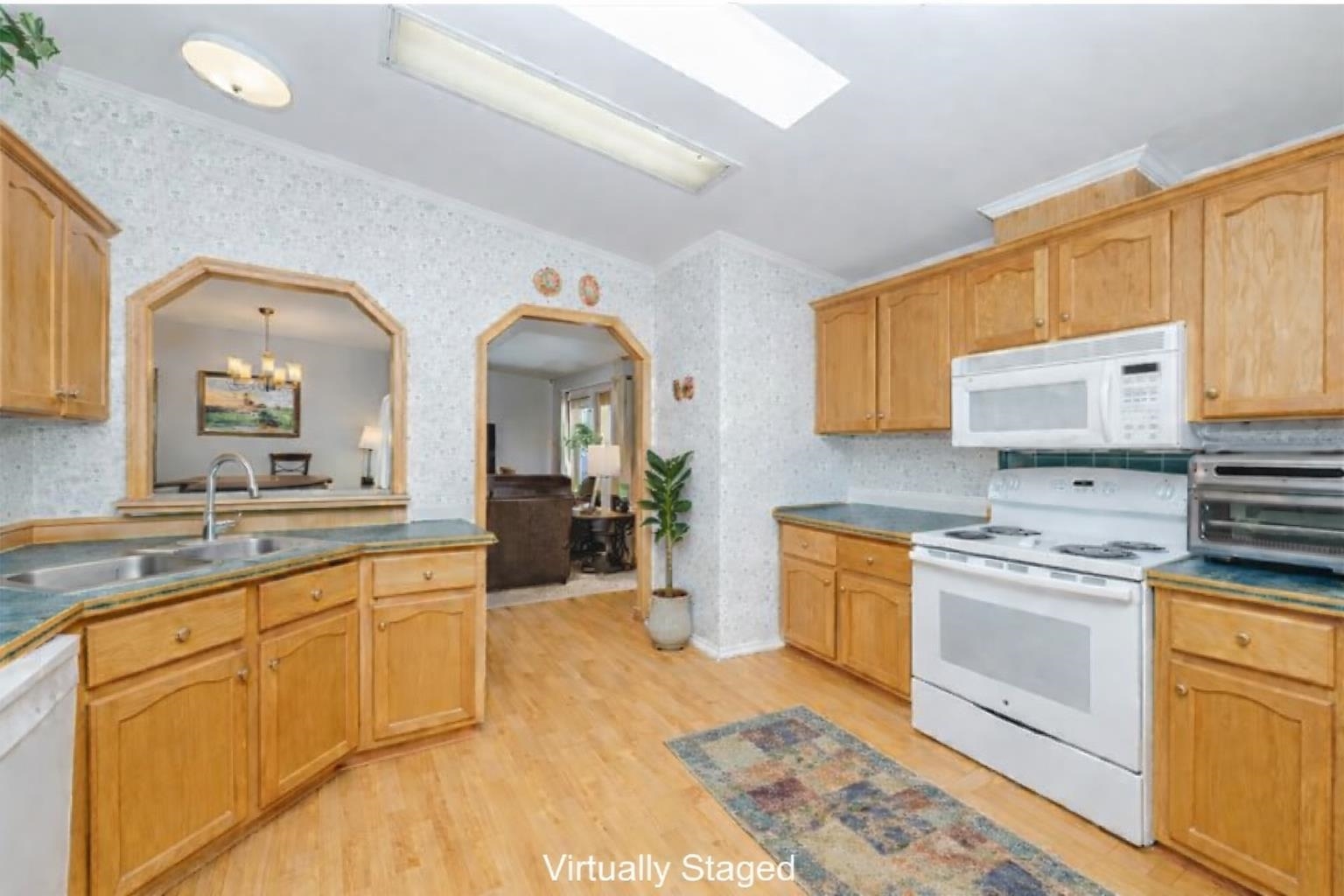 88 Eagle Dr, Rochester, NH 03868