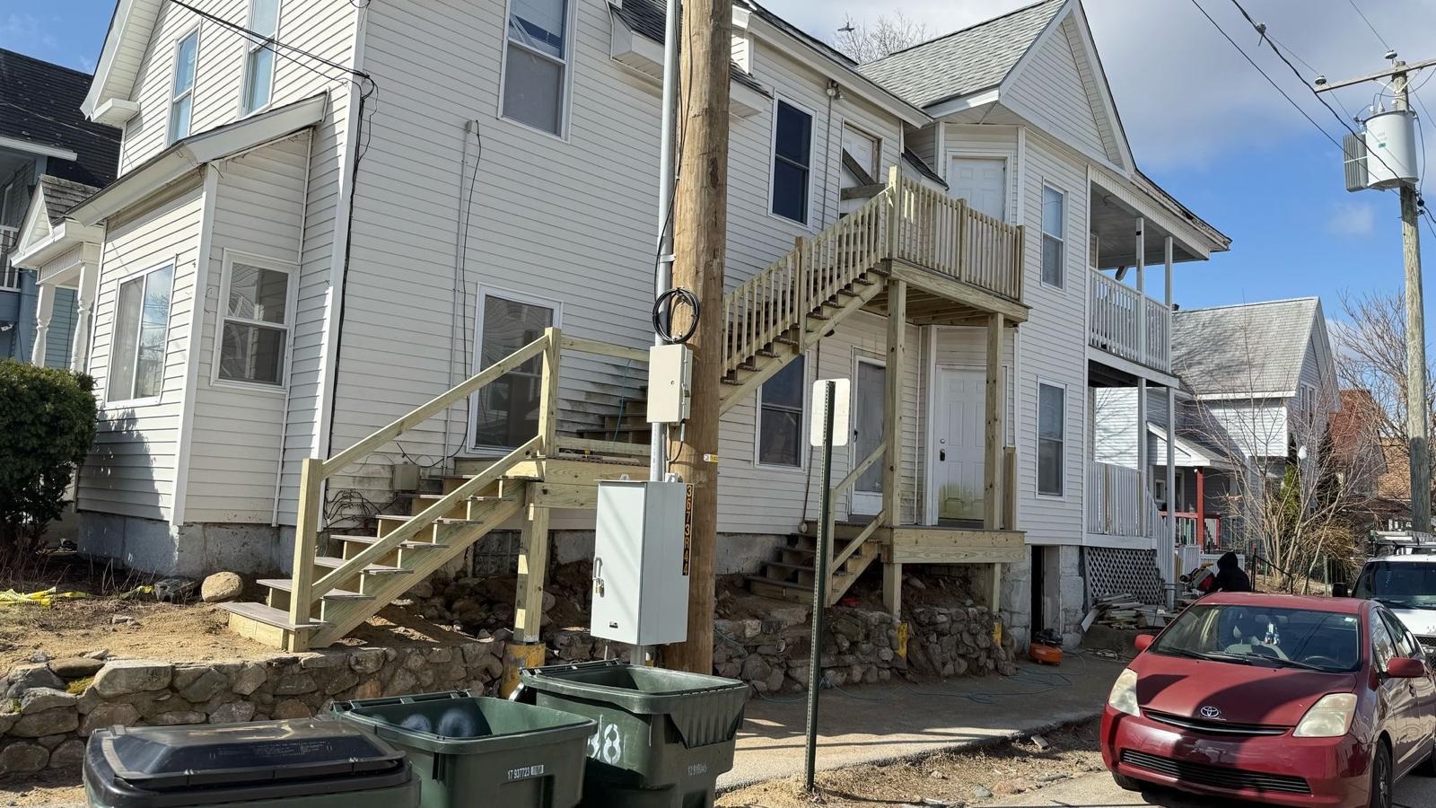 388 Belmont St, Manchester, NH 03103