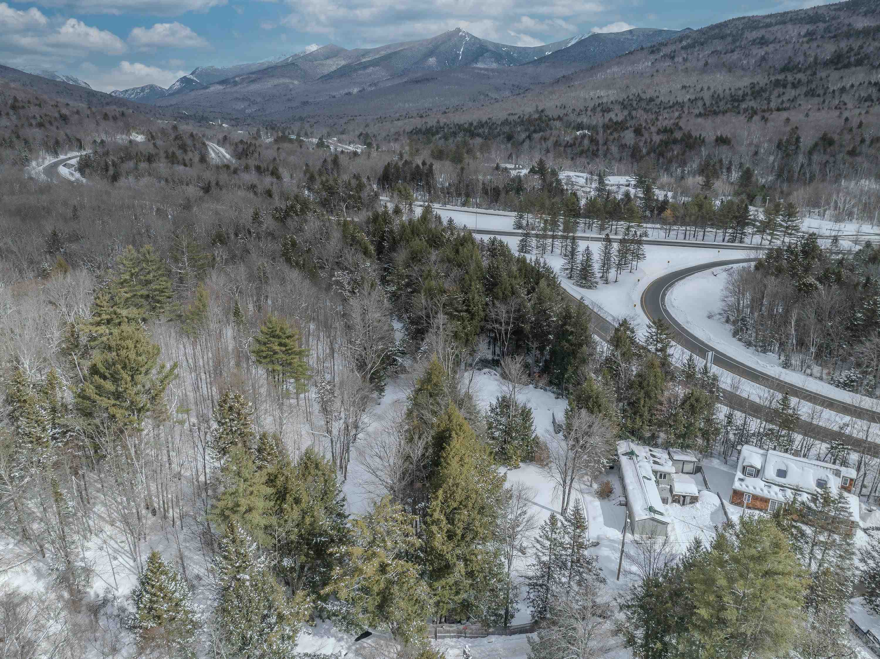 46 Goodbout Rd, Lincoln, NH 03251