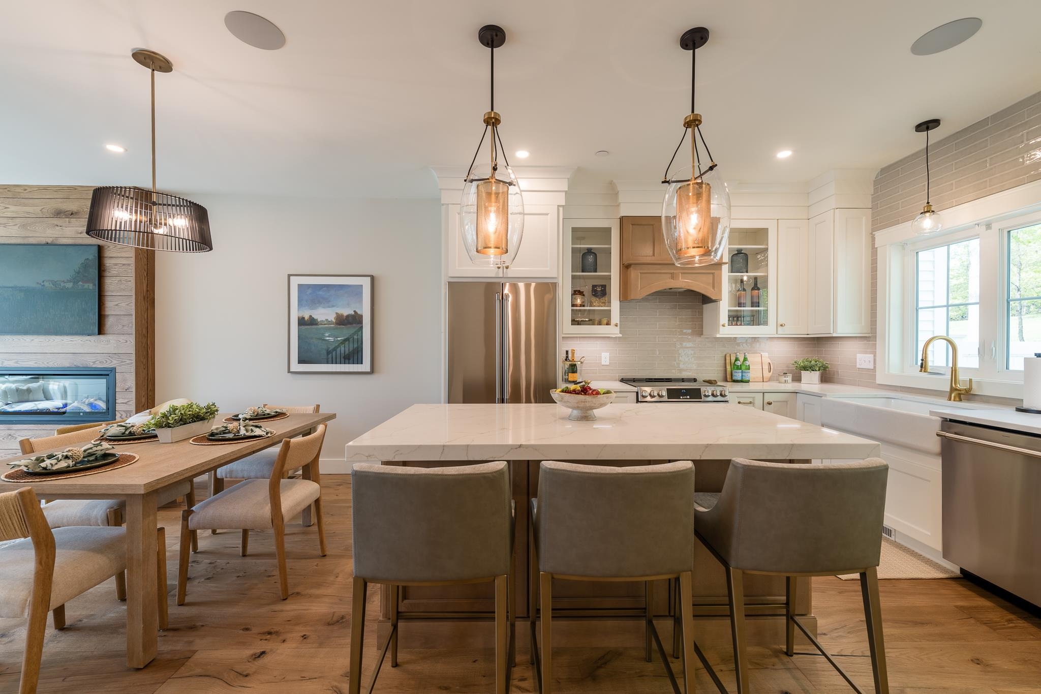 60 White Oaks Rd, Laconia, NH 03246