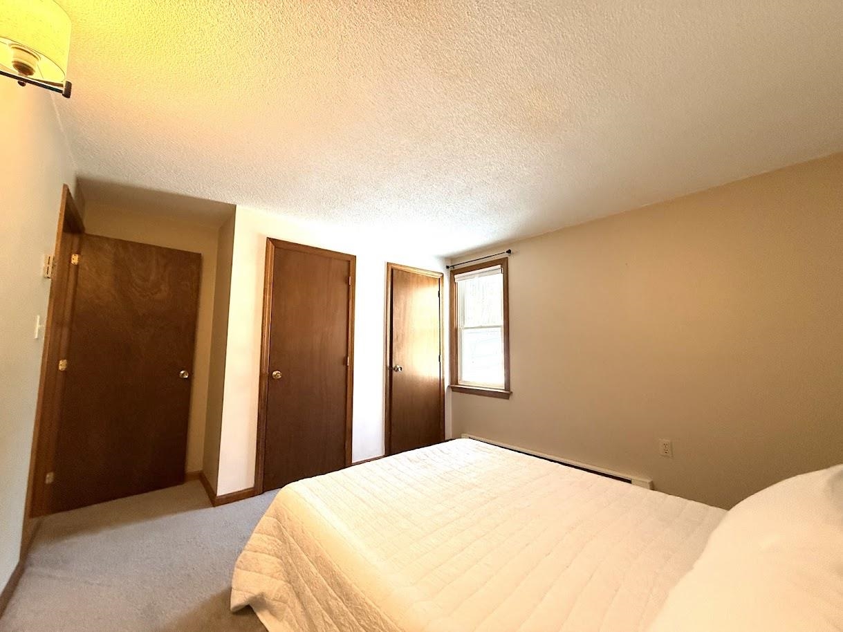 21 Plaza Village Rd, Plymouth, NH 03264