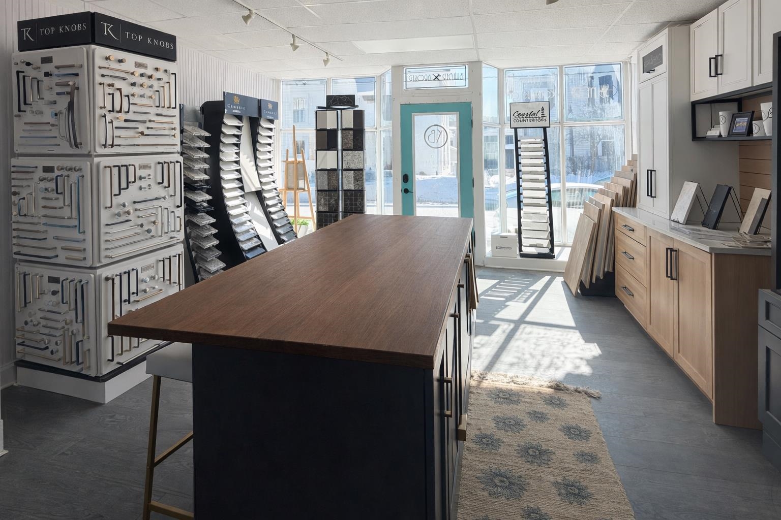 369 Islington St, Portsmouth, NH 03801