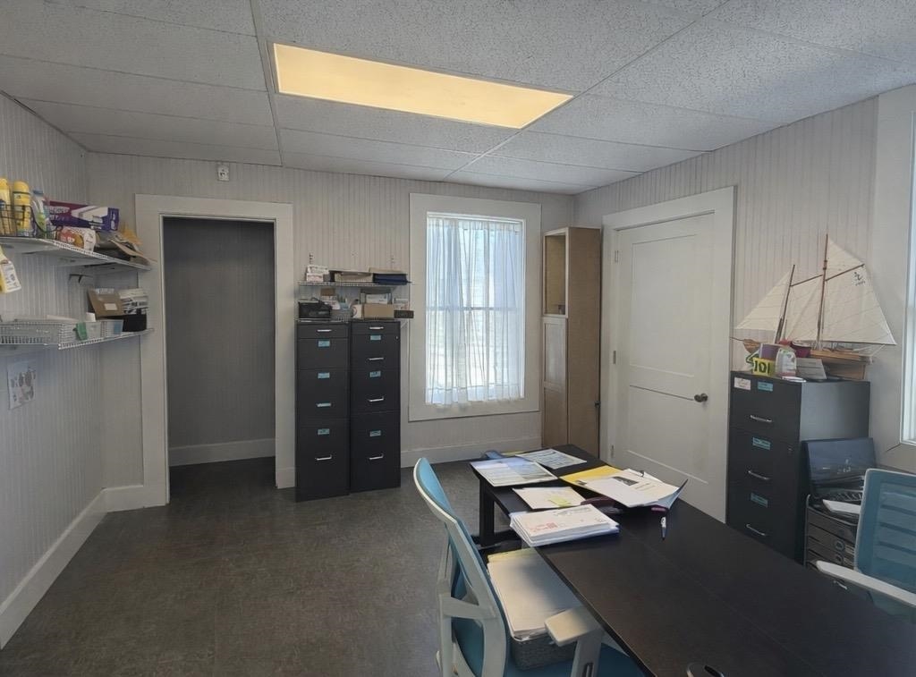 369 Islington St, Portsmouth, NH 03801