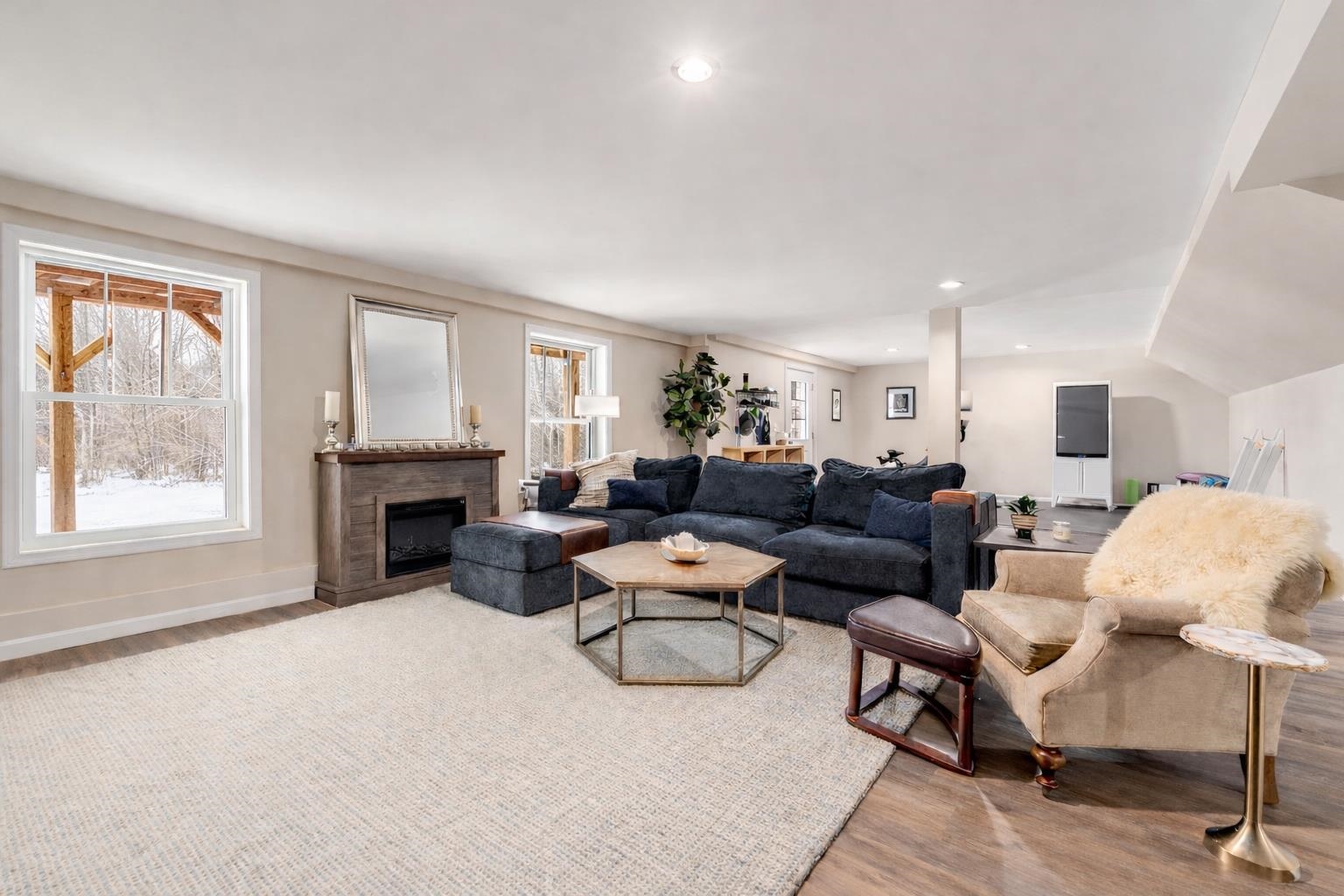 1 Firefly Ldg, Newmarket, NH 03857