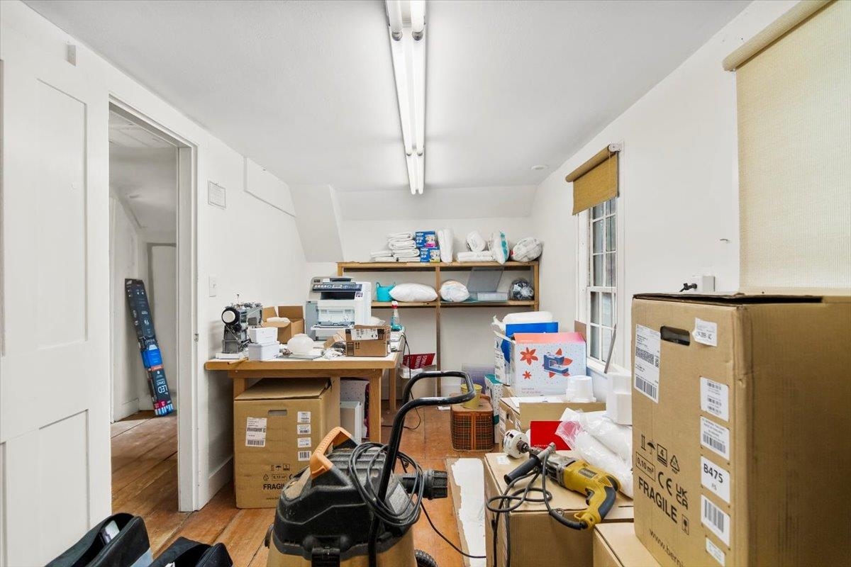 2nd floor bedroom