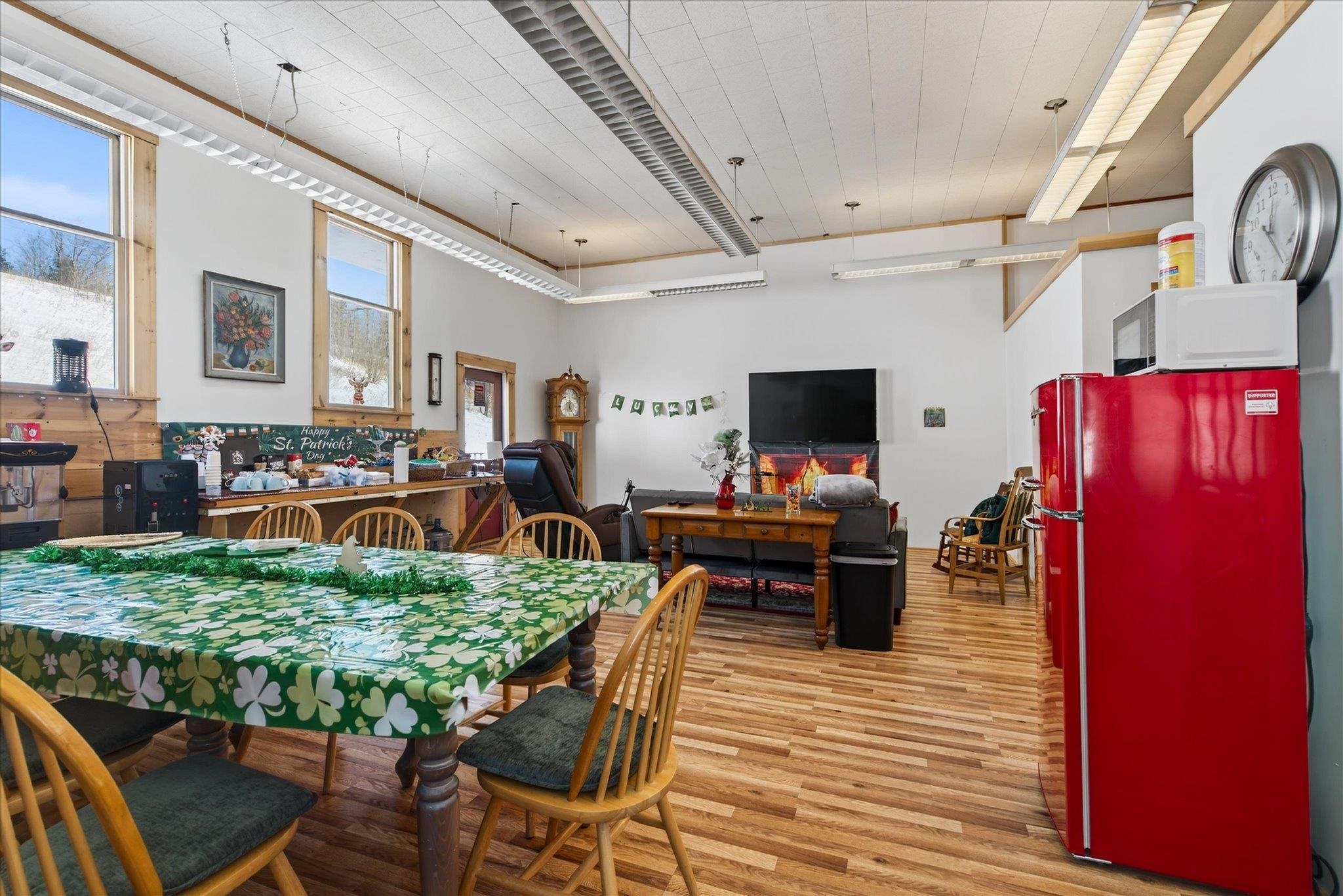 Property photo 25