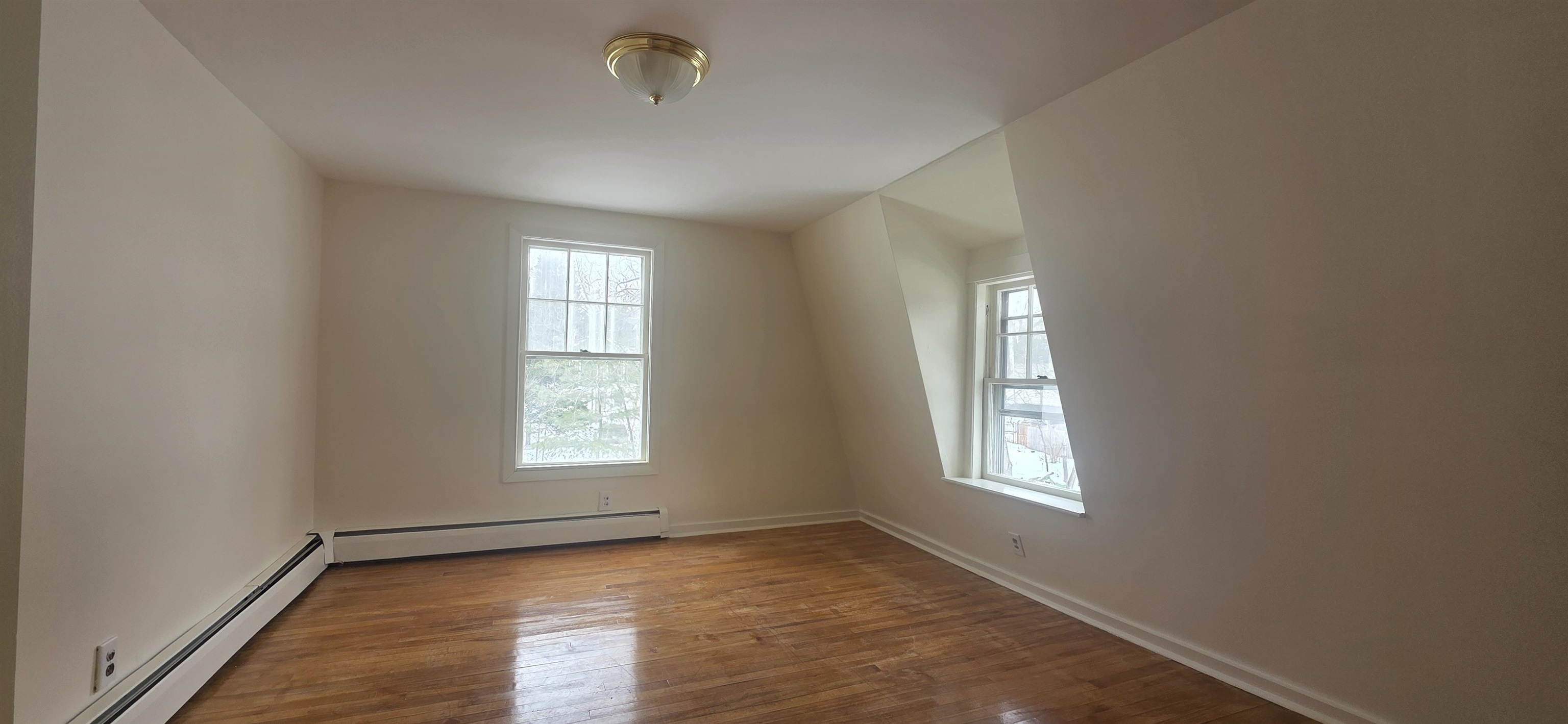 40 Goyette Ave, Claremont, NH 03743