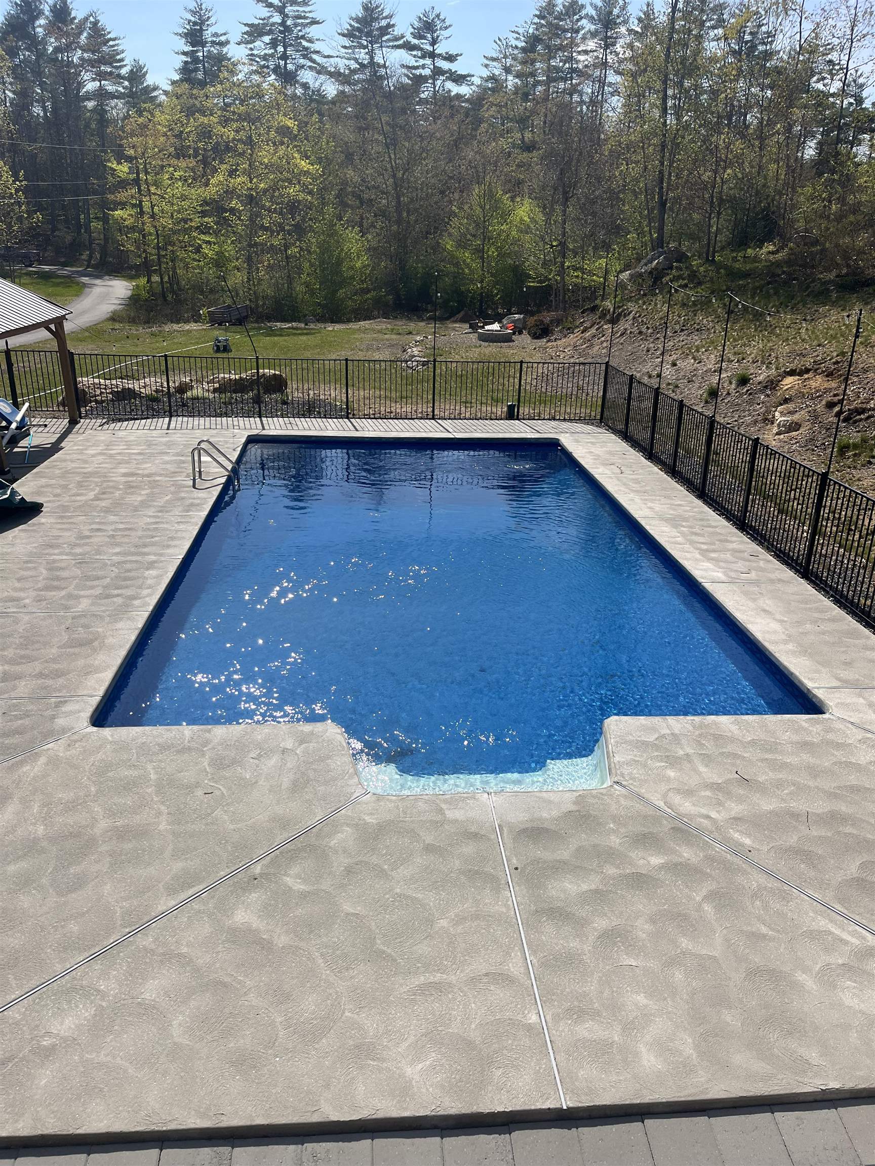 135 Smoke St, Barrington, NH 03825