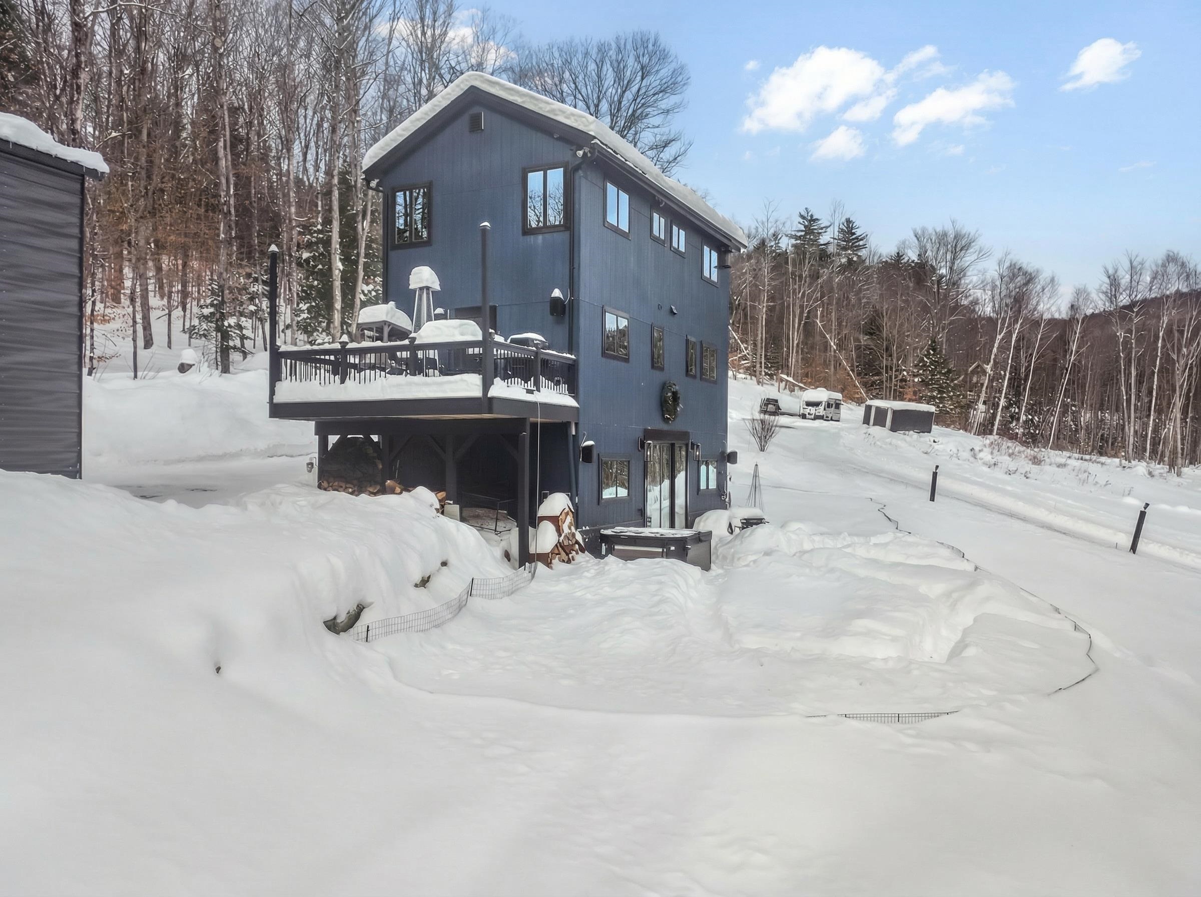 253 Upper Mad River Rd, Thornton, NH 03285