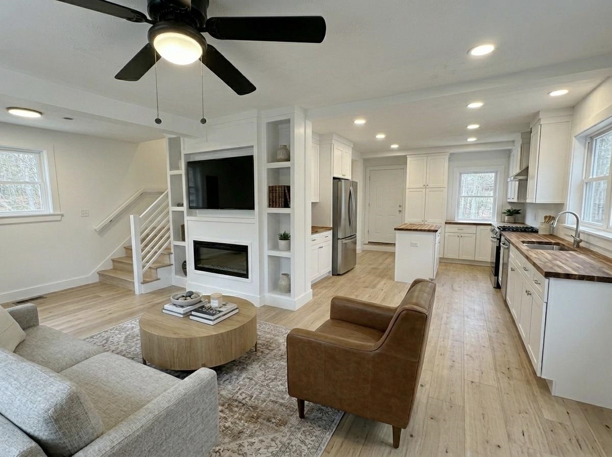 27 A St, Franklin, NH 03235