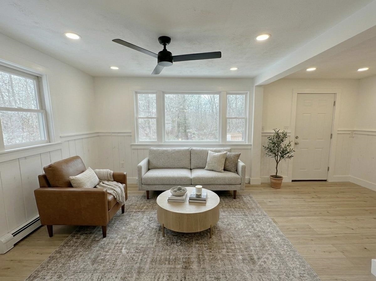 27 A St, Franklin, NH 03235