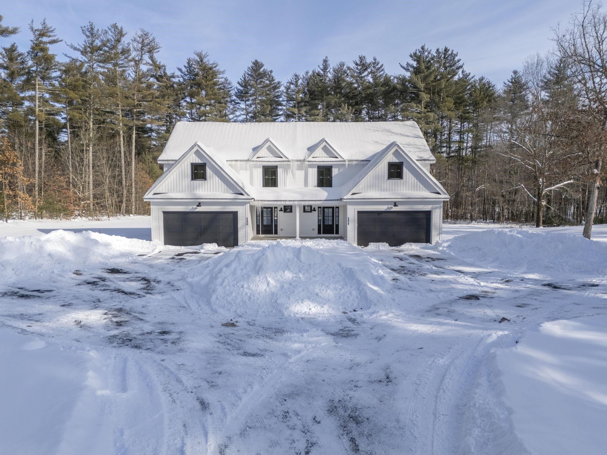 447 Silver Lake Rd, Hollis, NH 03049