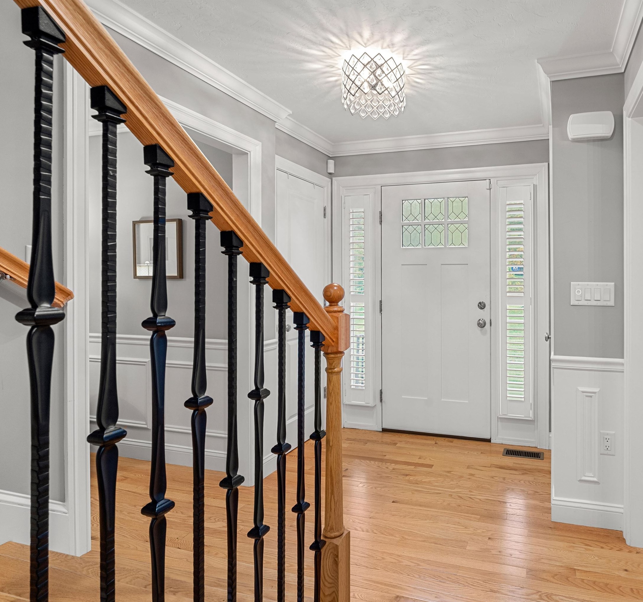 2 Chestnut Hill Dr, Sandown, NH 03873