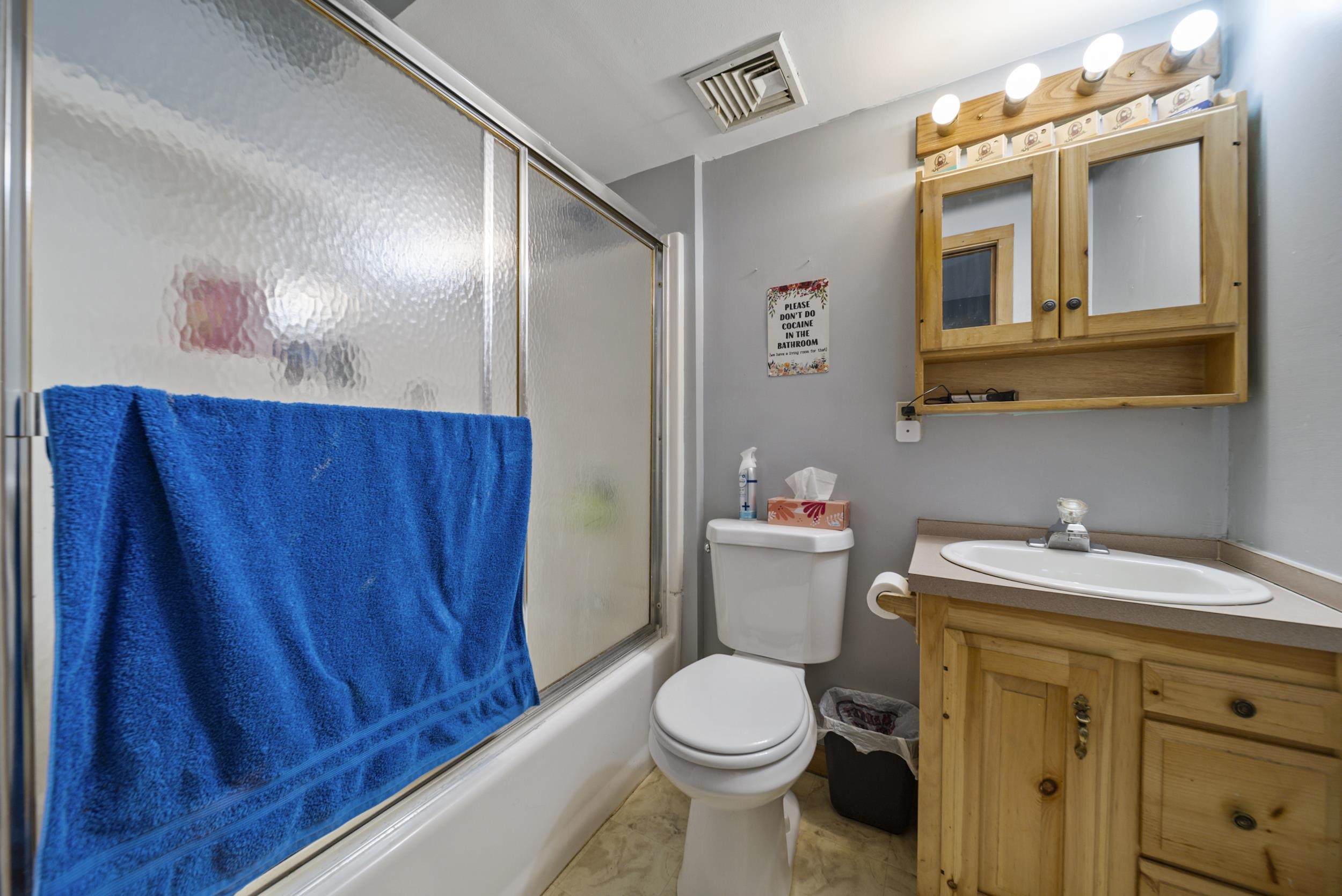 6 Depot St, Hillsborough, NH 03244