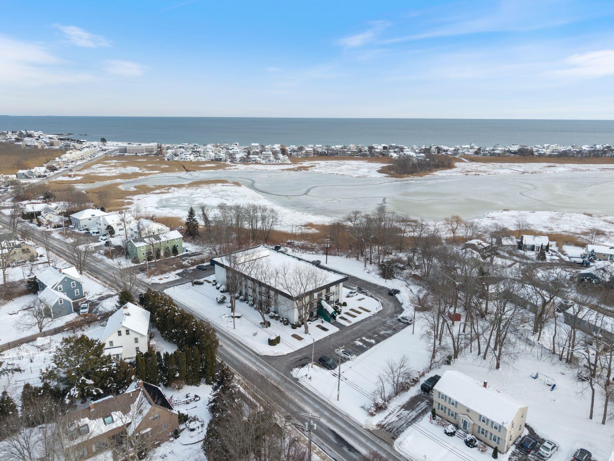 467 High St, Hampton, NH 03842