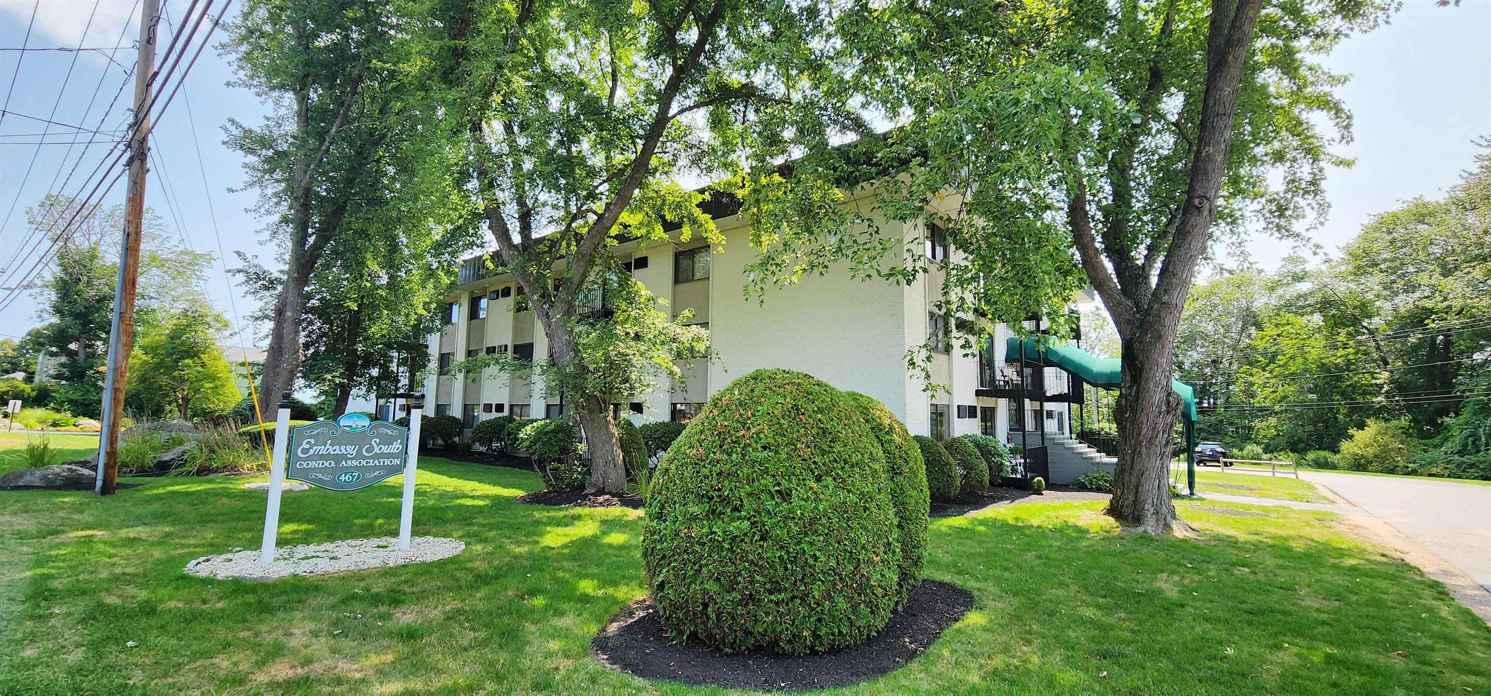 467 High St, Hampton, NH 03842