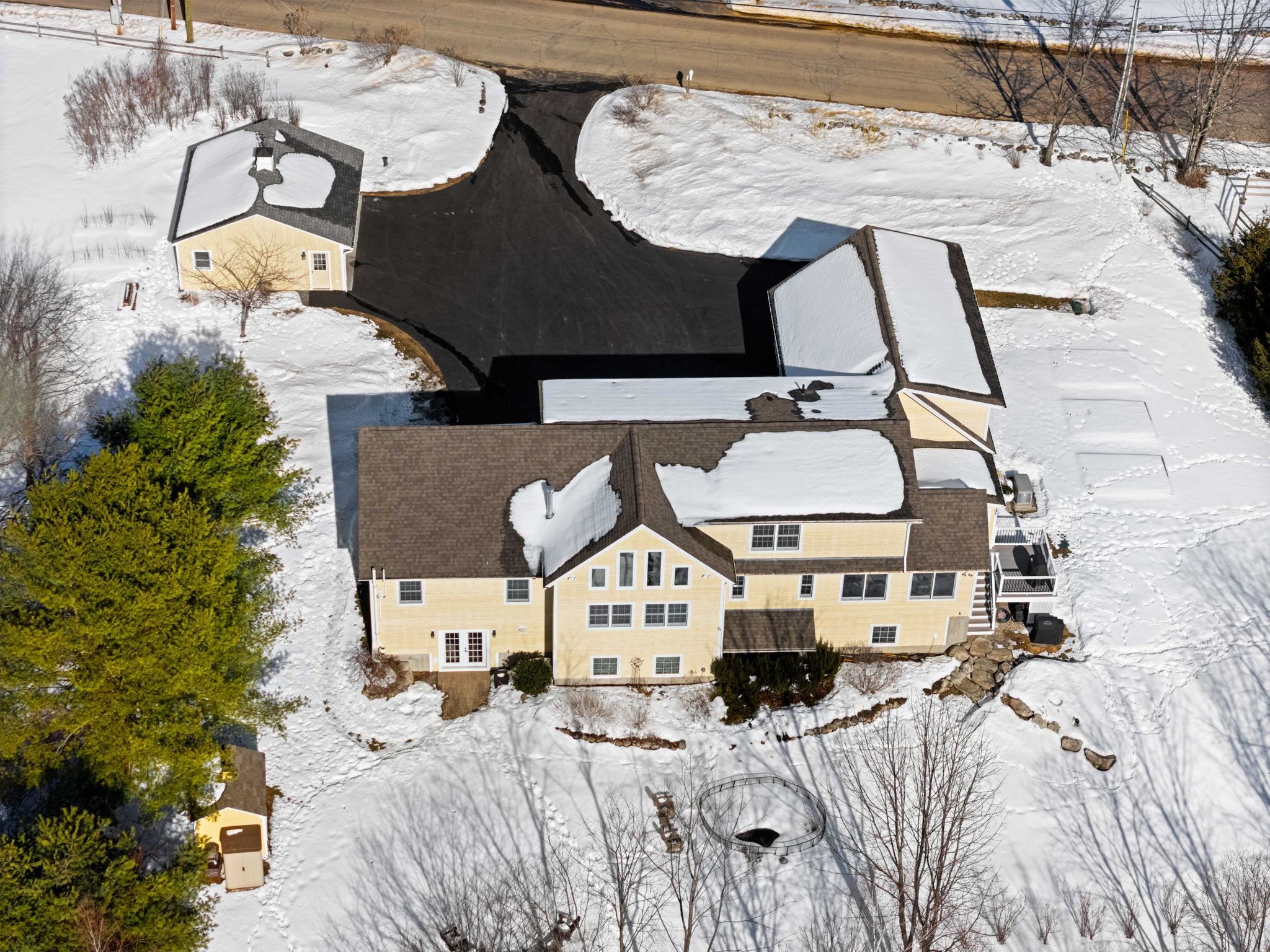 172 South Rd, Deerfield, NH 03037