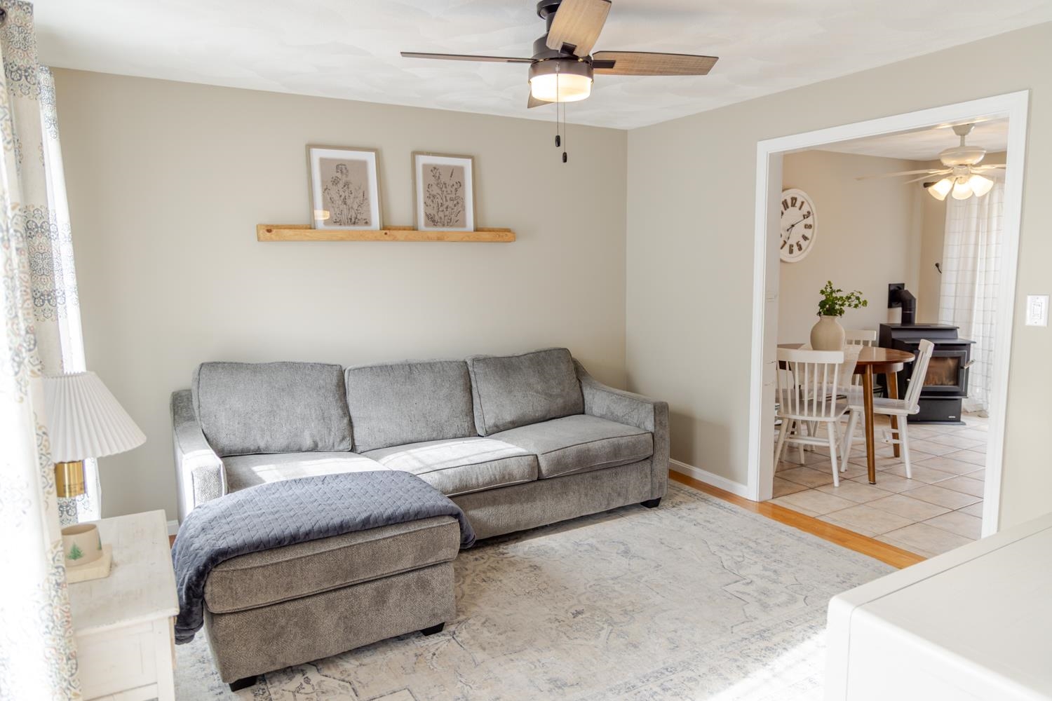 10 Rowe Dr, Fremont, NH 03044