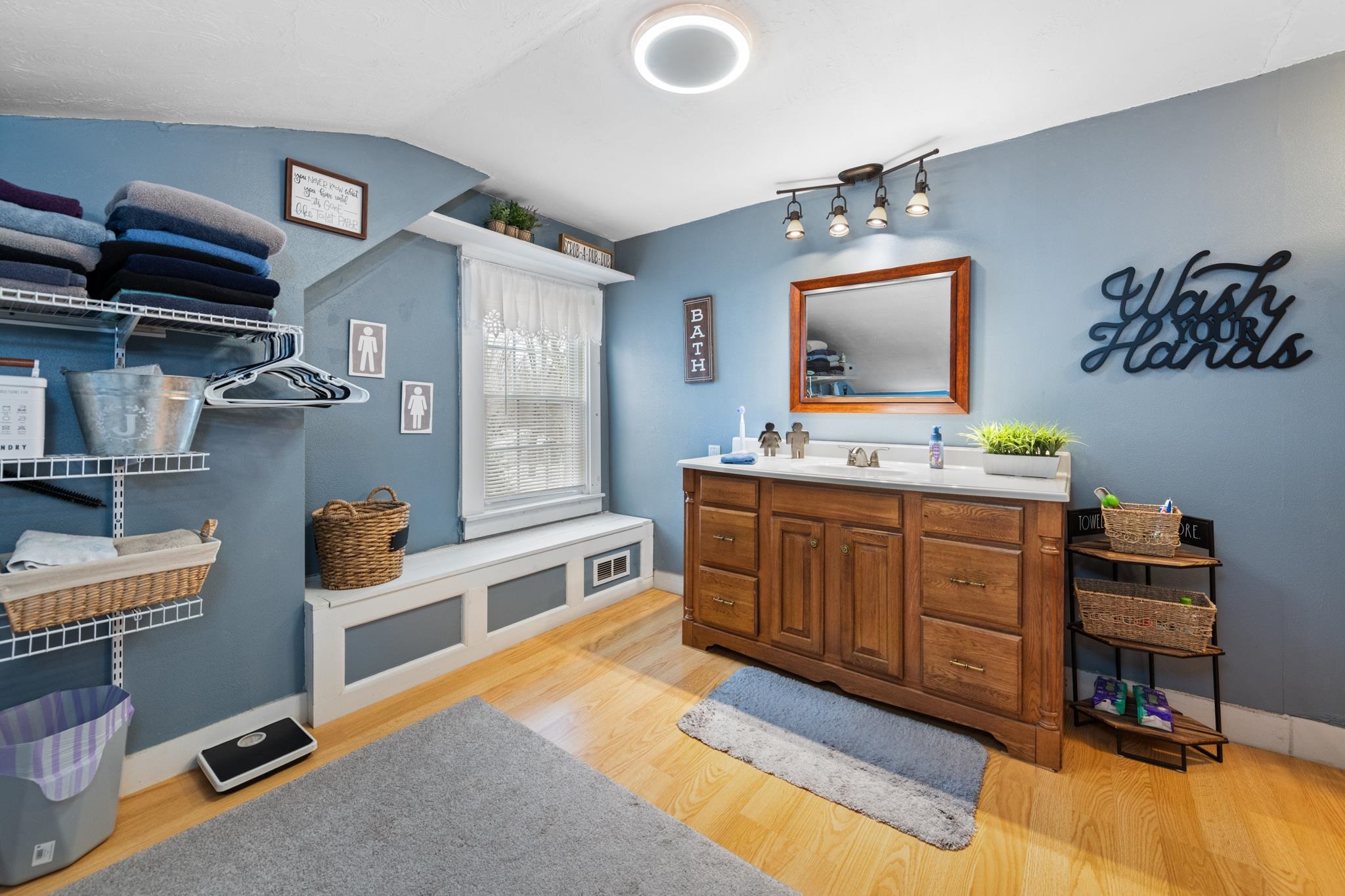 193 New Hebron Rd, Plymouth, NH 03264