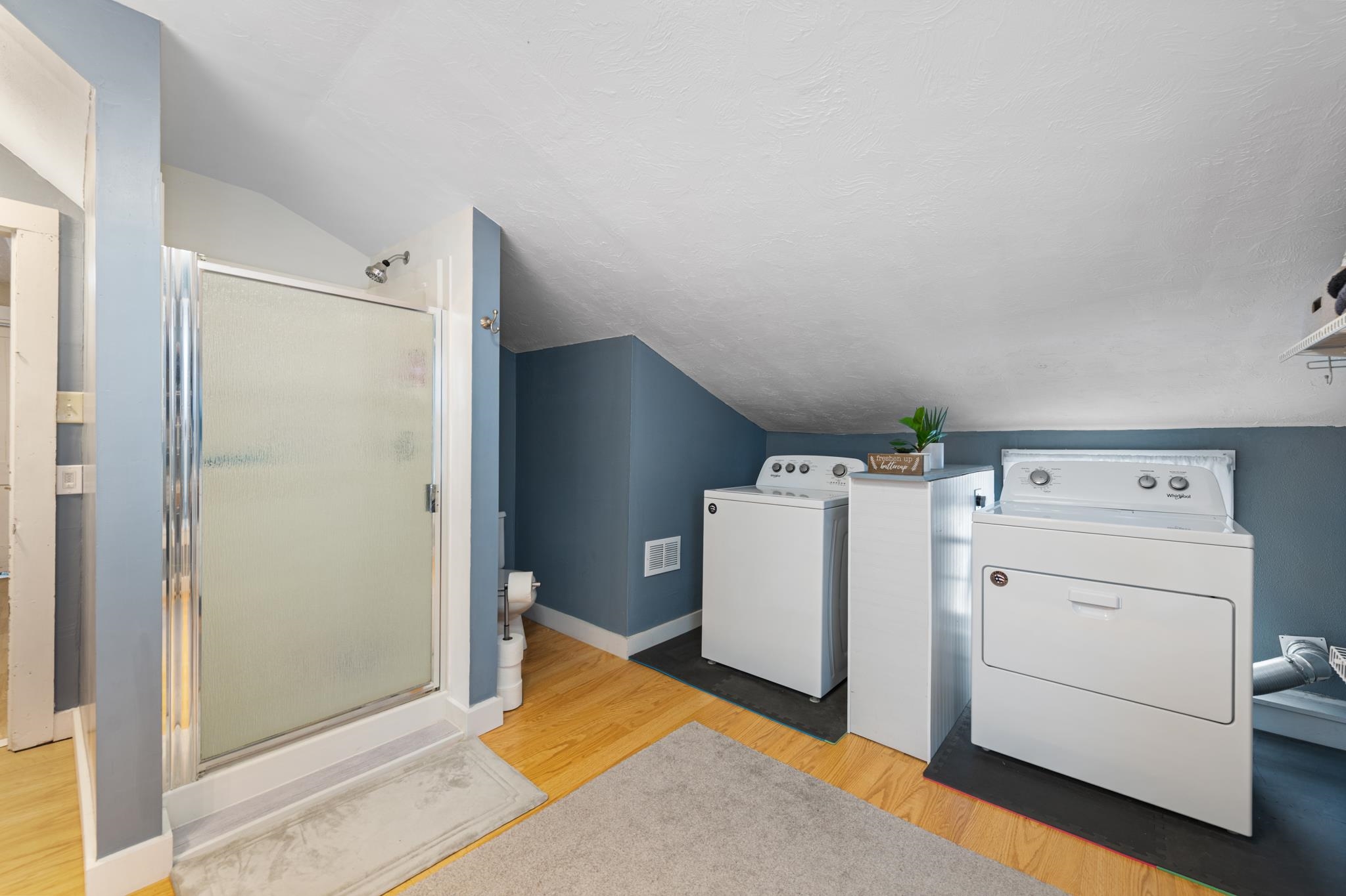 193 New Hebron Rd, Plymouth, NH 03264