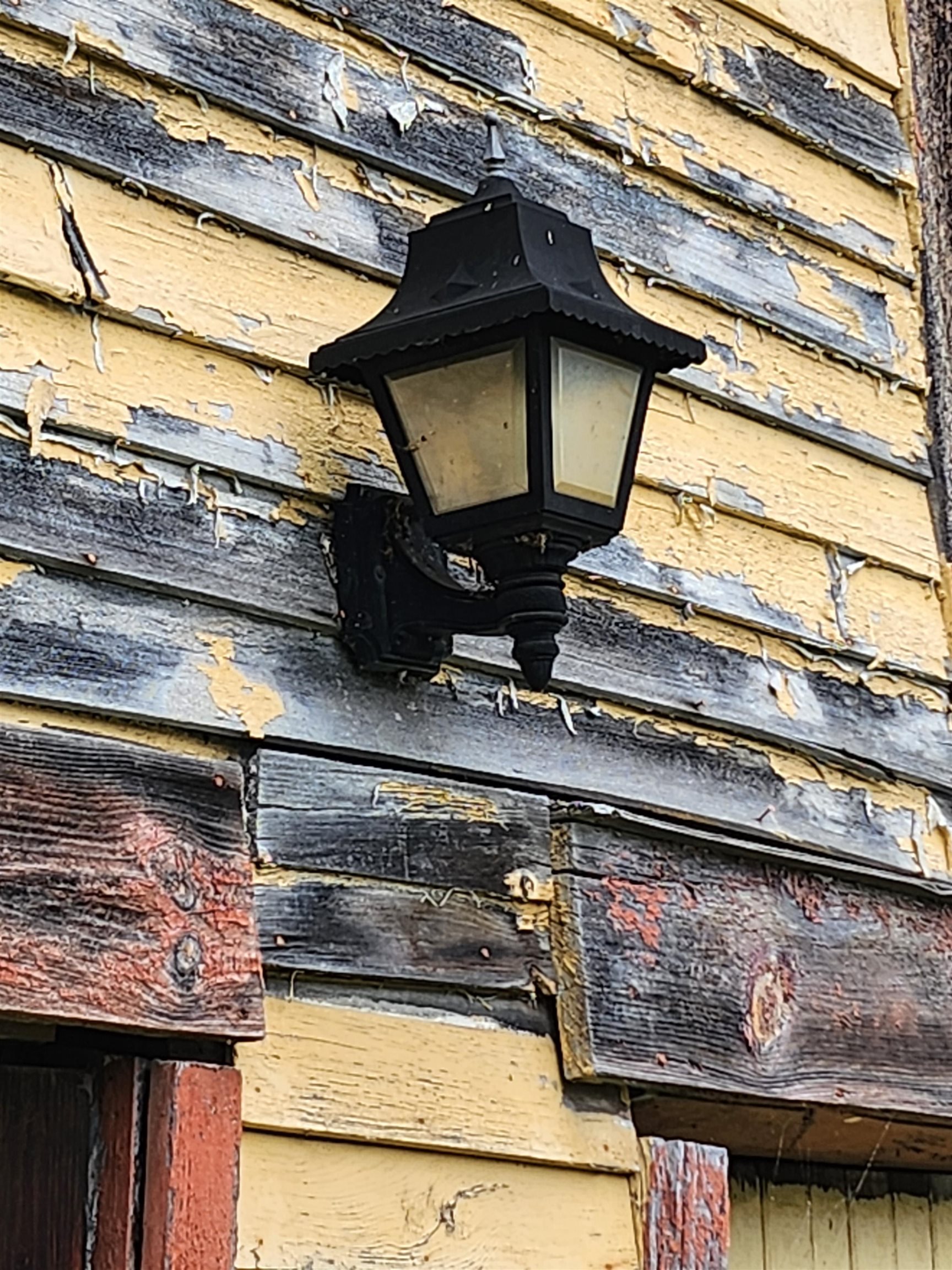 126 Meredith Center Rd, Meredith, NH 03253