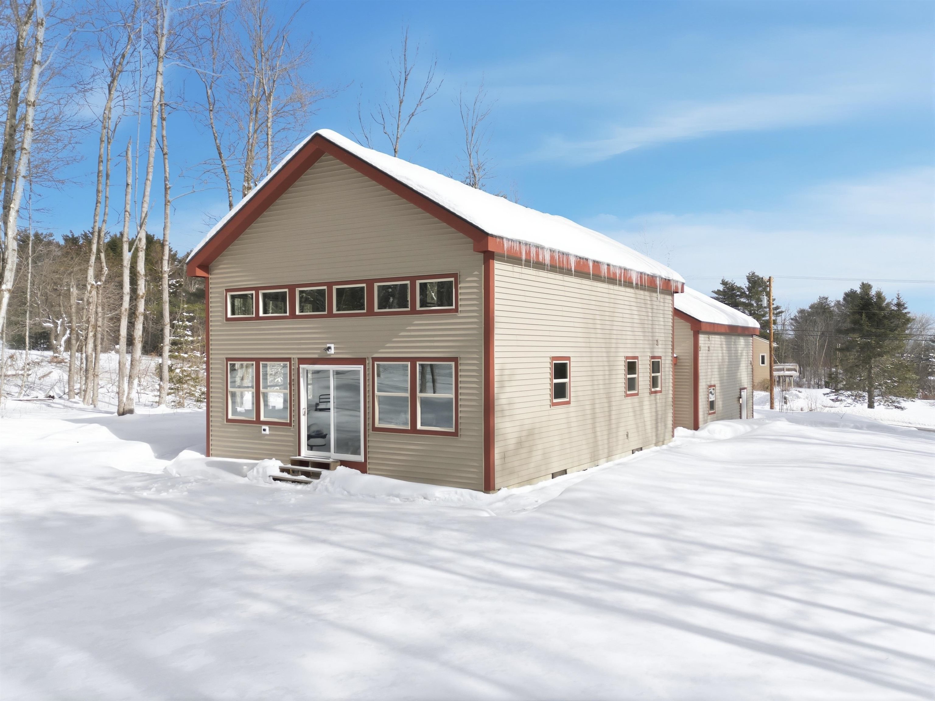 535 North Rd, Sunapee, NH 03782