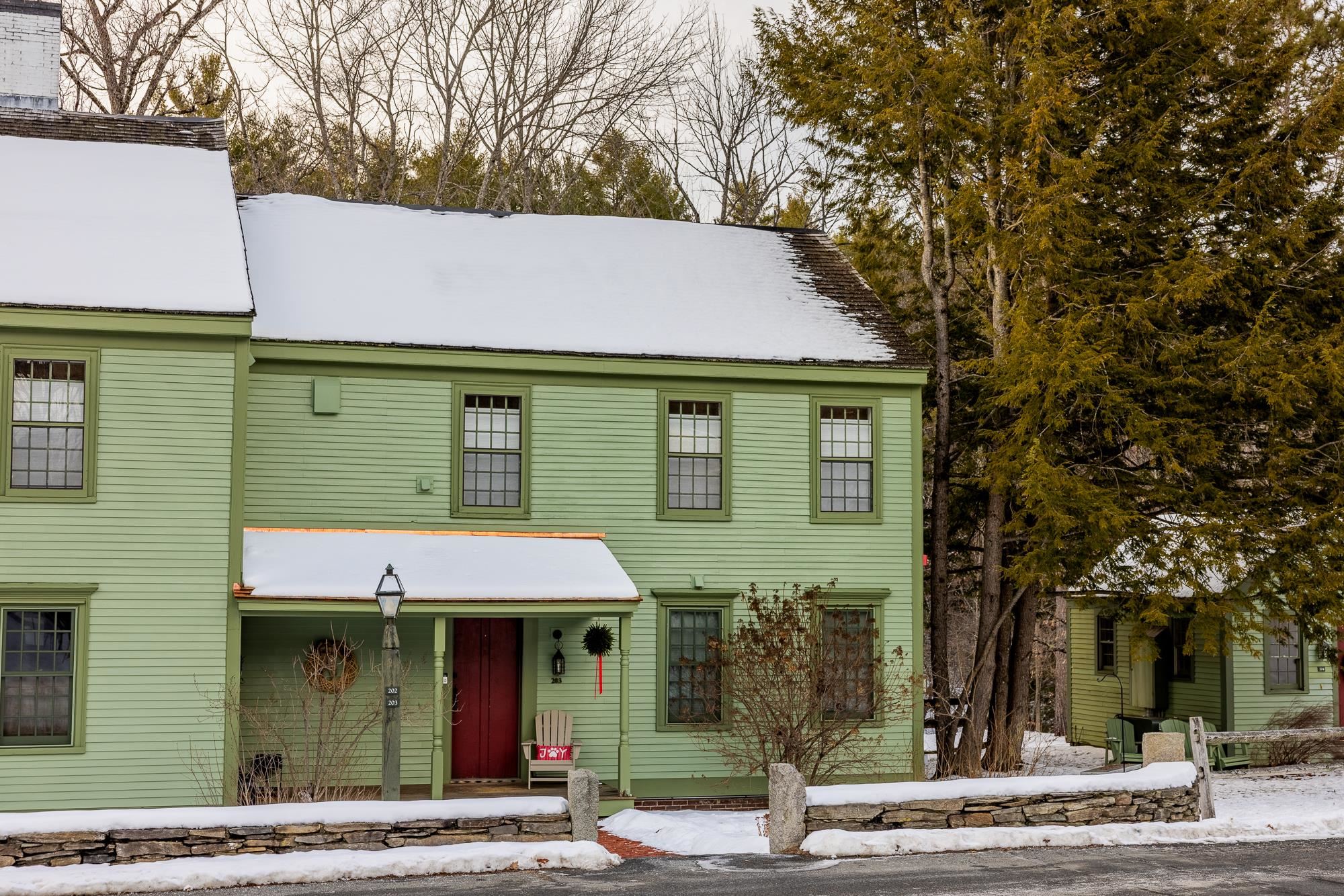 85 Dartmouth College Hw, Lyme, NH 03768