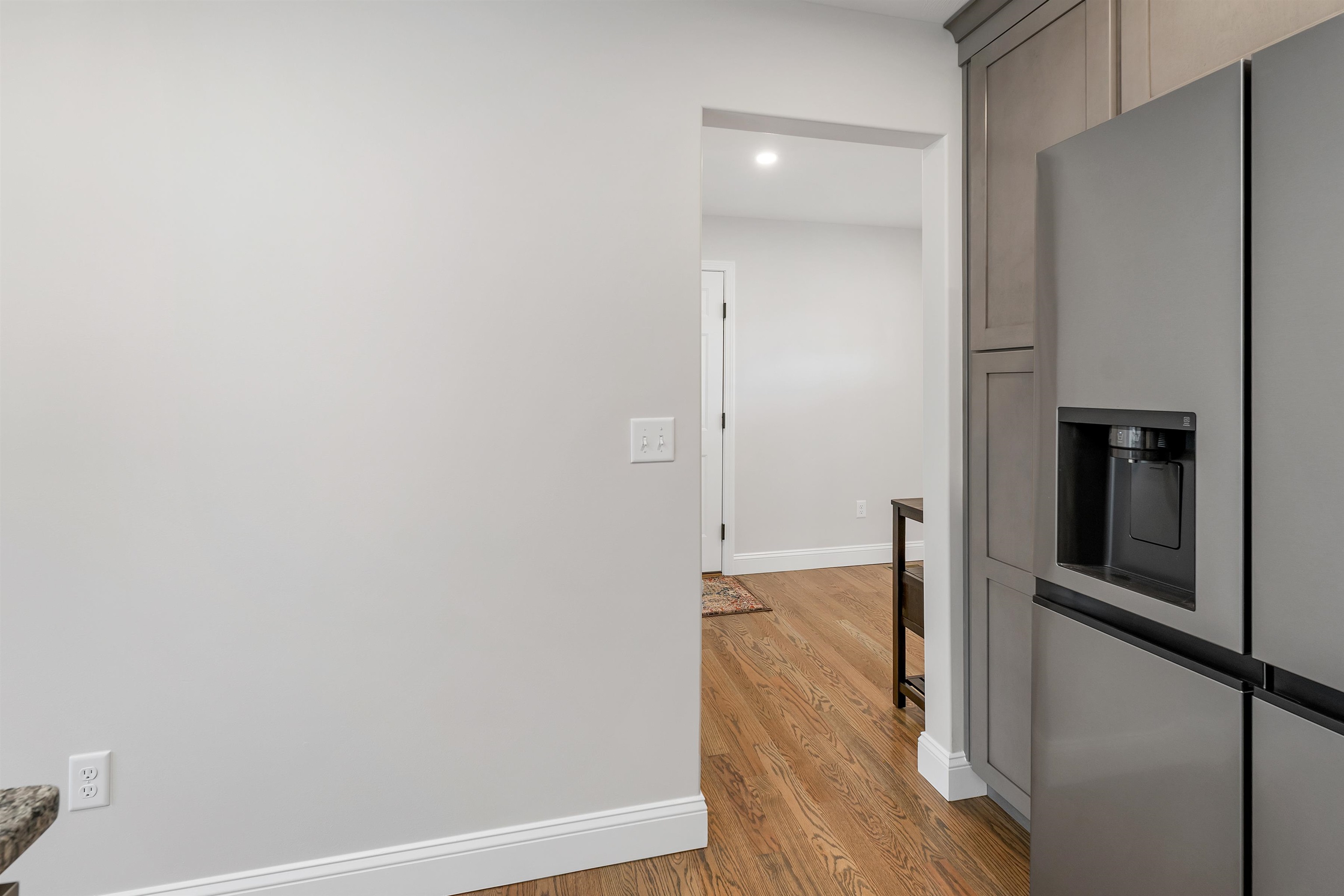 11-C Mustang Dr, Litchfield, NH 03052