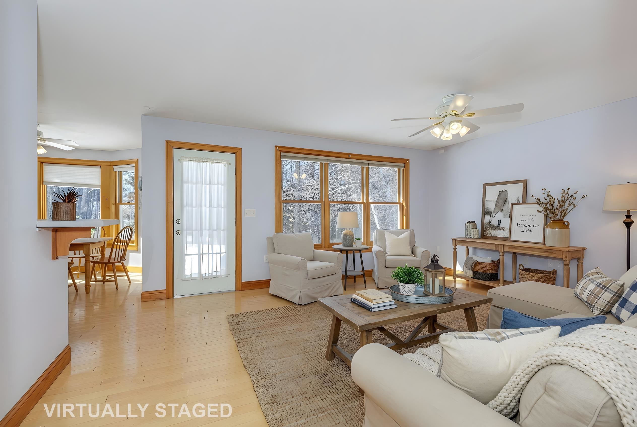 762 Robinson Rd, Pembroke, NH 03275