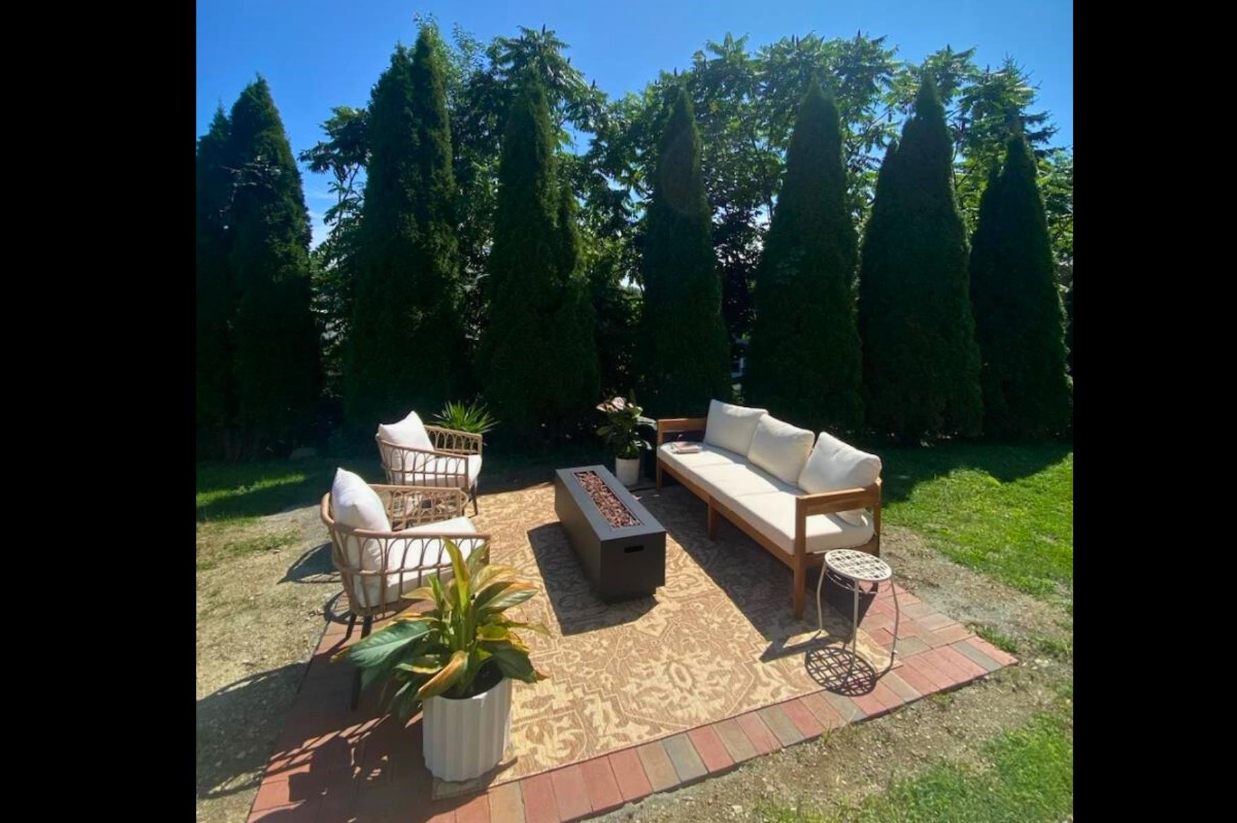 73 Prospect St, Portsmouth, NH 03801