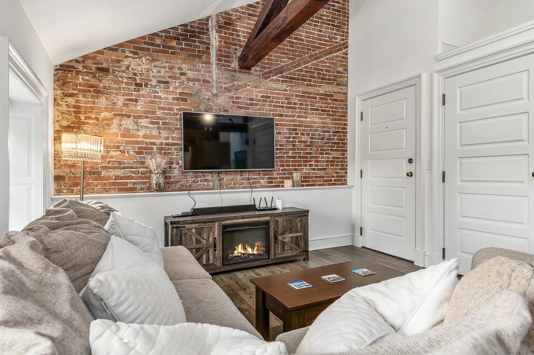 80 State St, Portsmouth, NH 03801