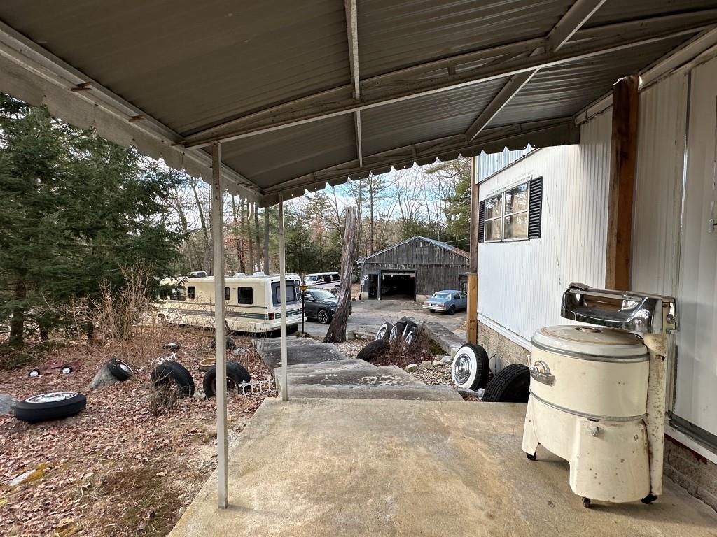 11-13 Kempton Rd, Swanzey, NH 03446