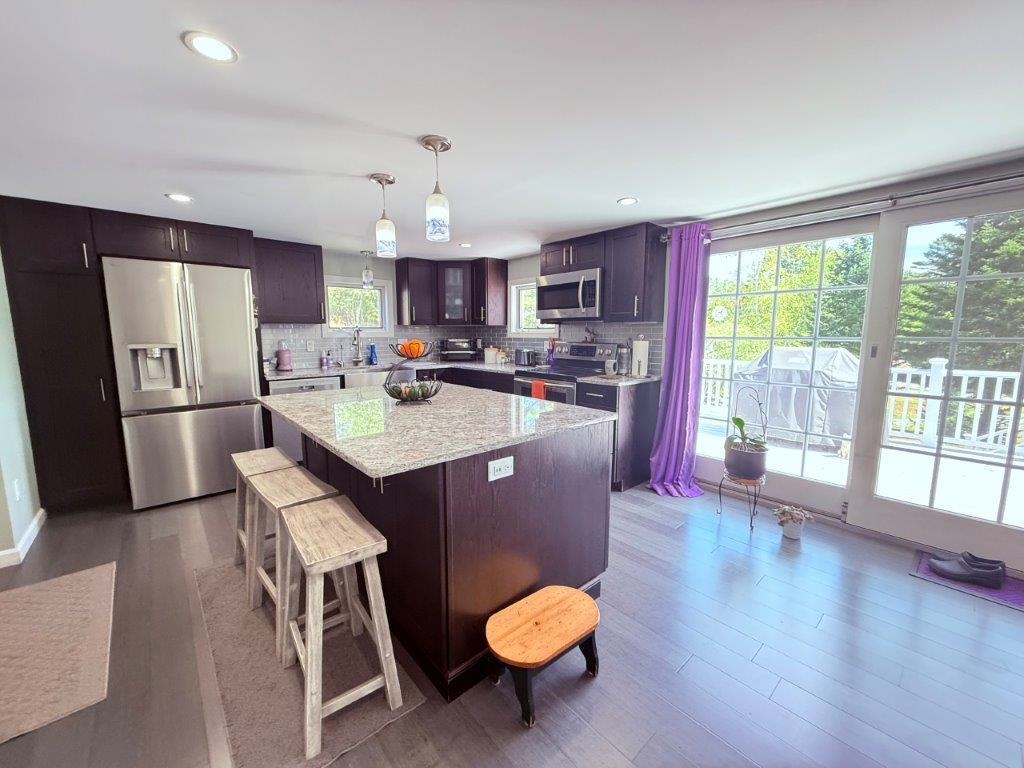 33 Bruce Rd, Canaan, NH 03741