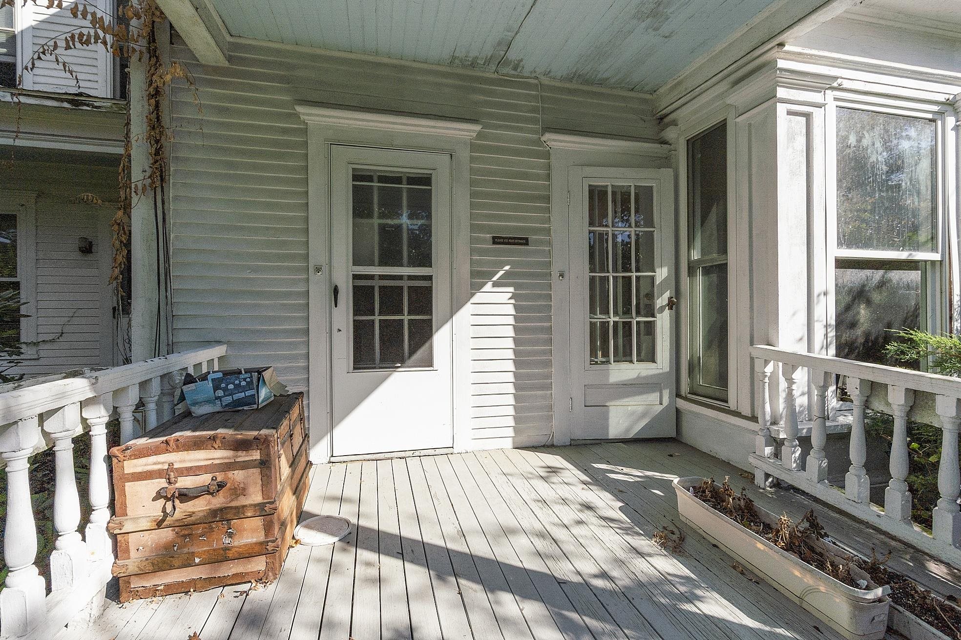 68 Brattleboro Rd, Hinsdale, NH 03451