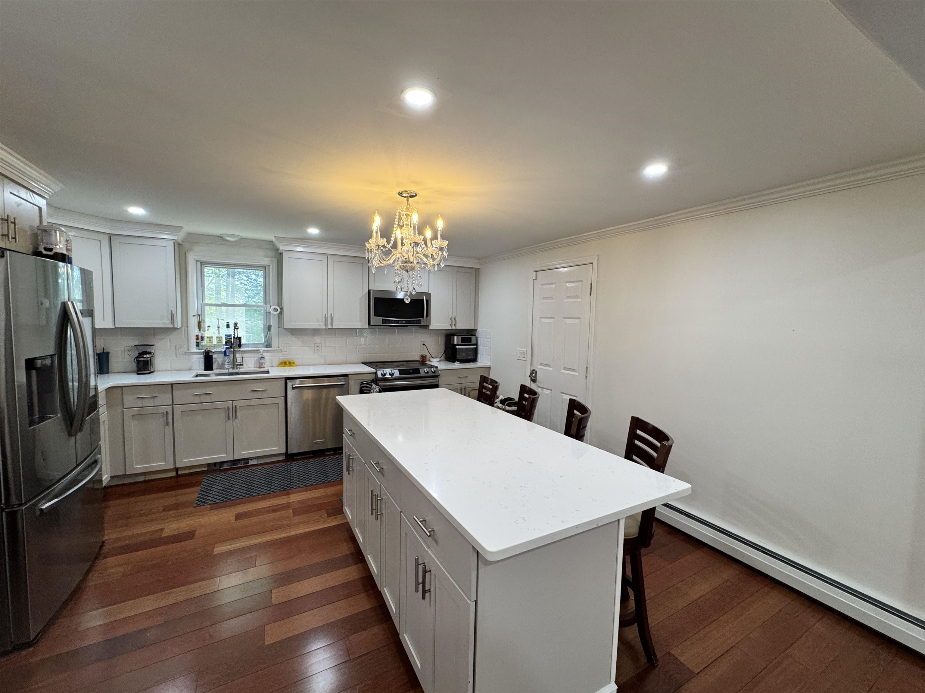 48 Nottingham Cir, Lebanon, NH 03766