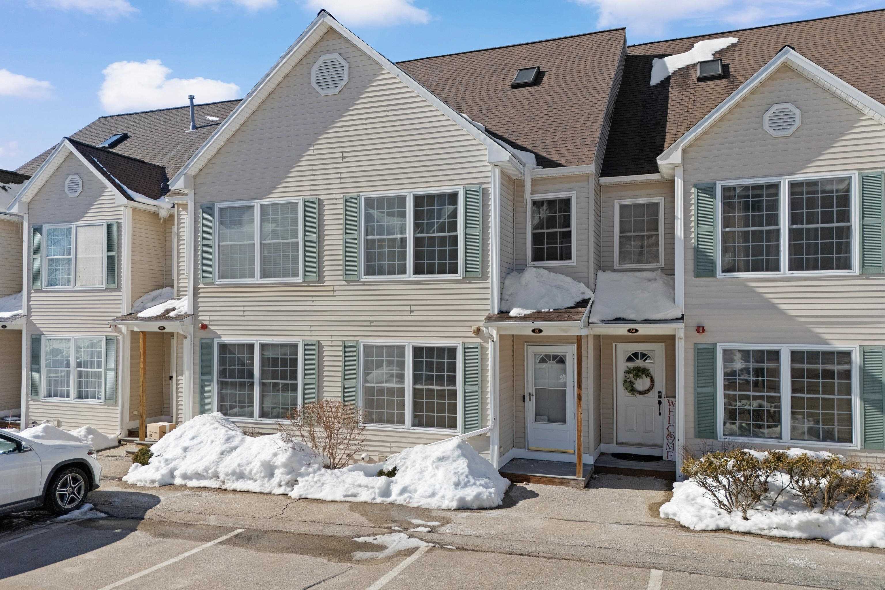 6 Tammy Ct #B, Hudson, NH 03051