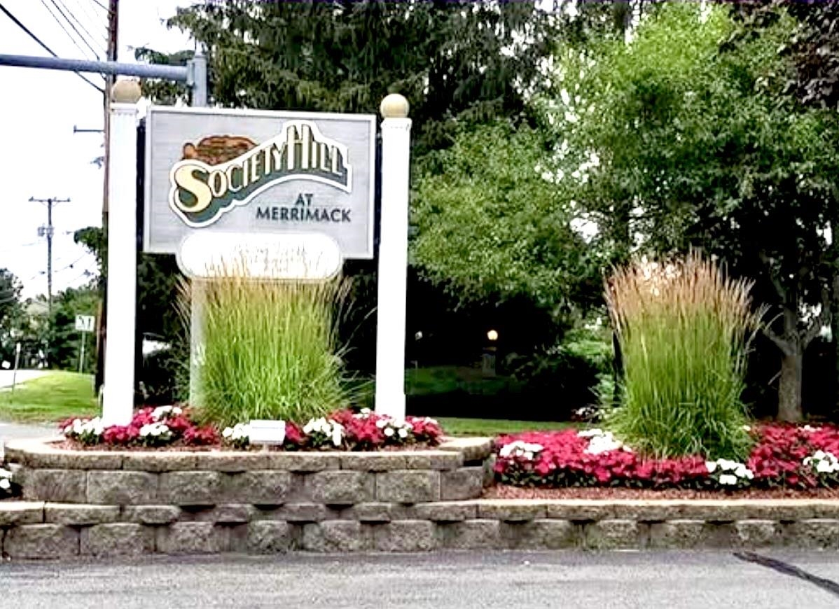 130 Middlesex Rd, Merrimack, NH 03054