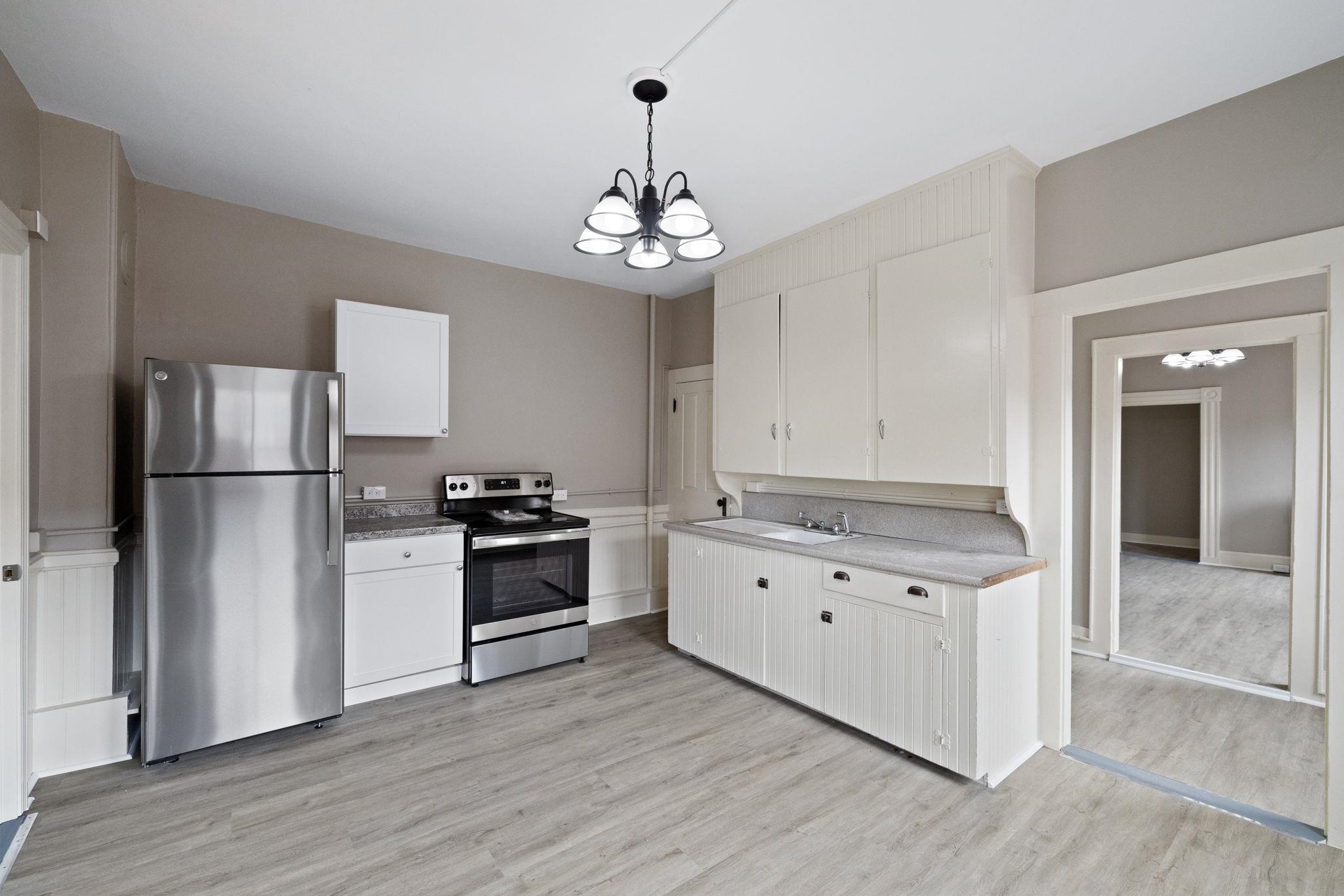 37-45 Pleasant St, Claremont, NH 03743