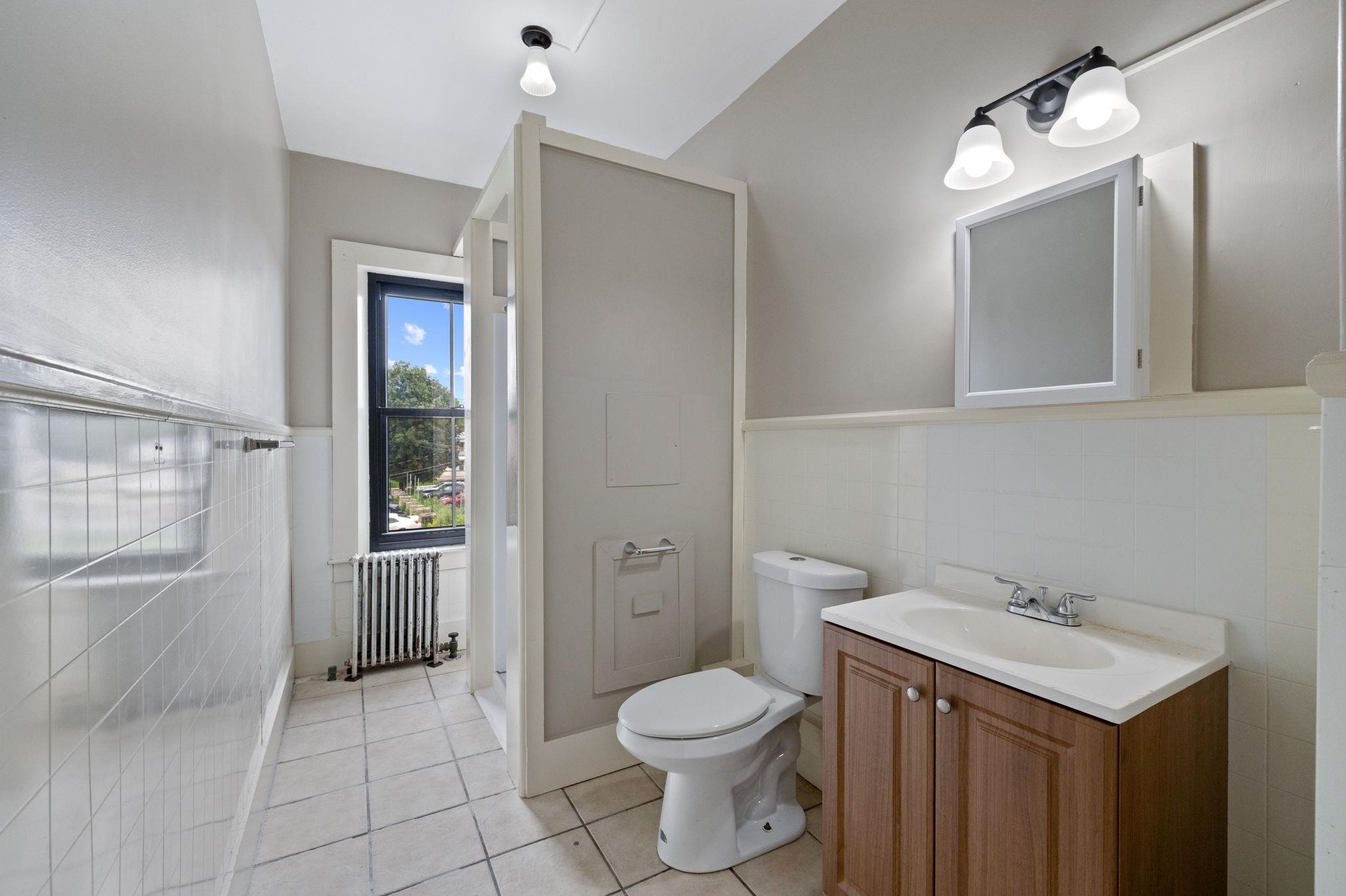 37-45 Pleasant St, Claremont, NH 03743