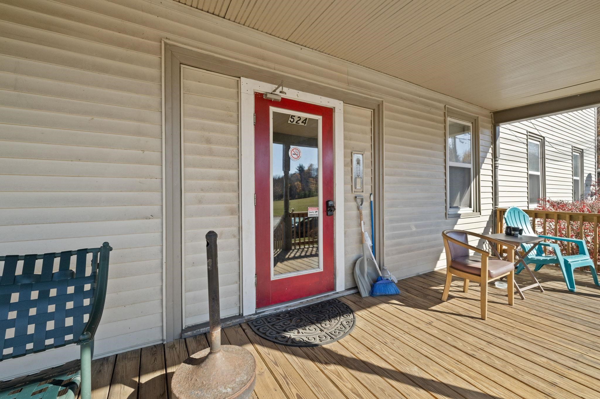 524 Sunapee St, Newport, NH 03773