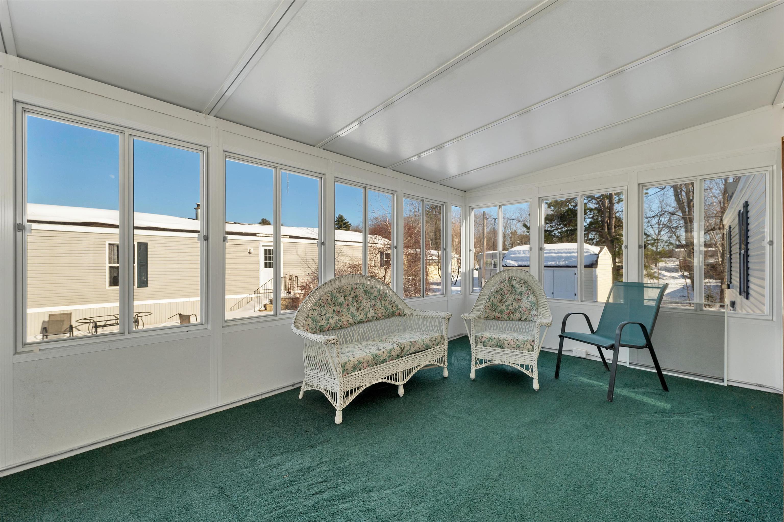 17 Trade Wind Ln, Rochester, NH 03835