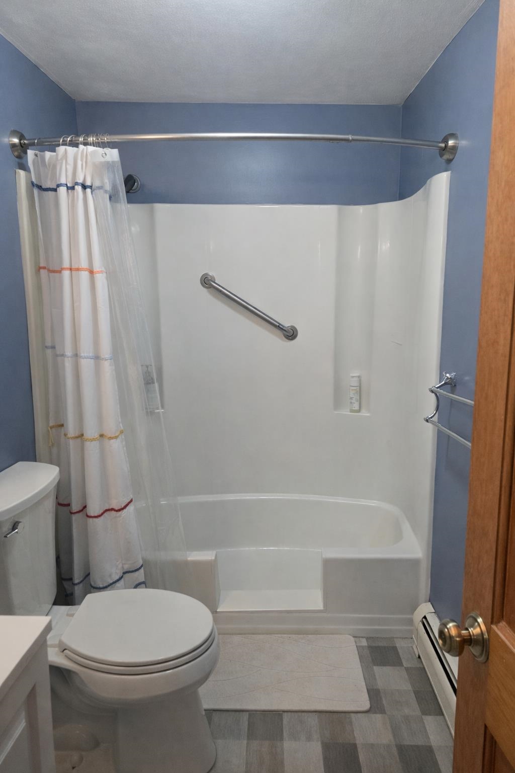 135 Forrest St, Plaistow, NH 03865