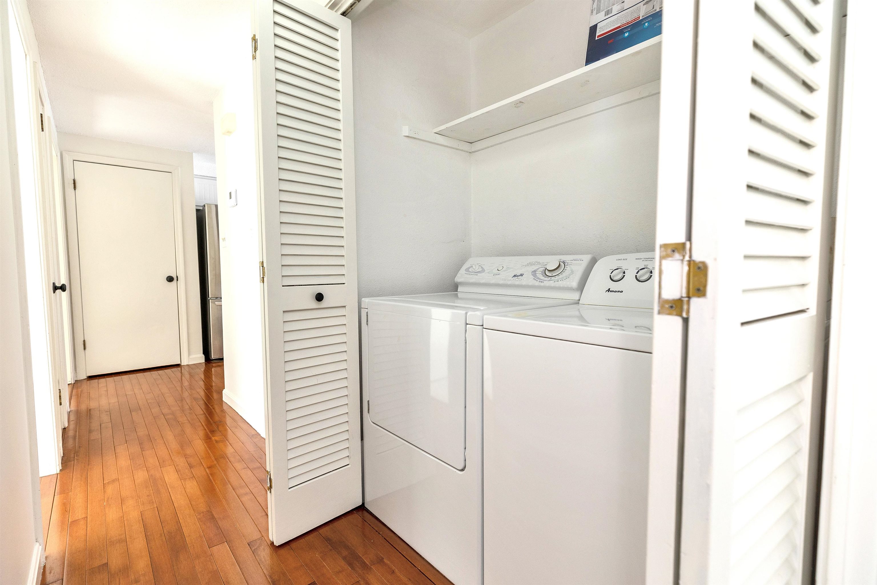 4 Burlington Rd, Nashua, NH 03062-3504