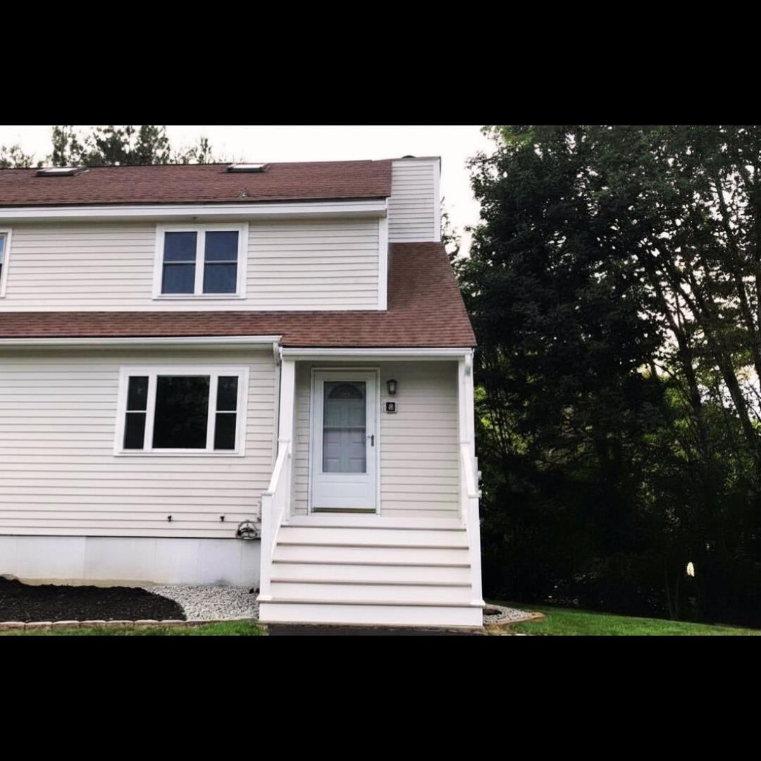 6 Mills Farm Cir, Derry, NH 03038