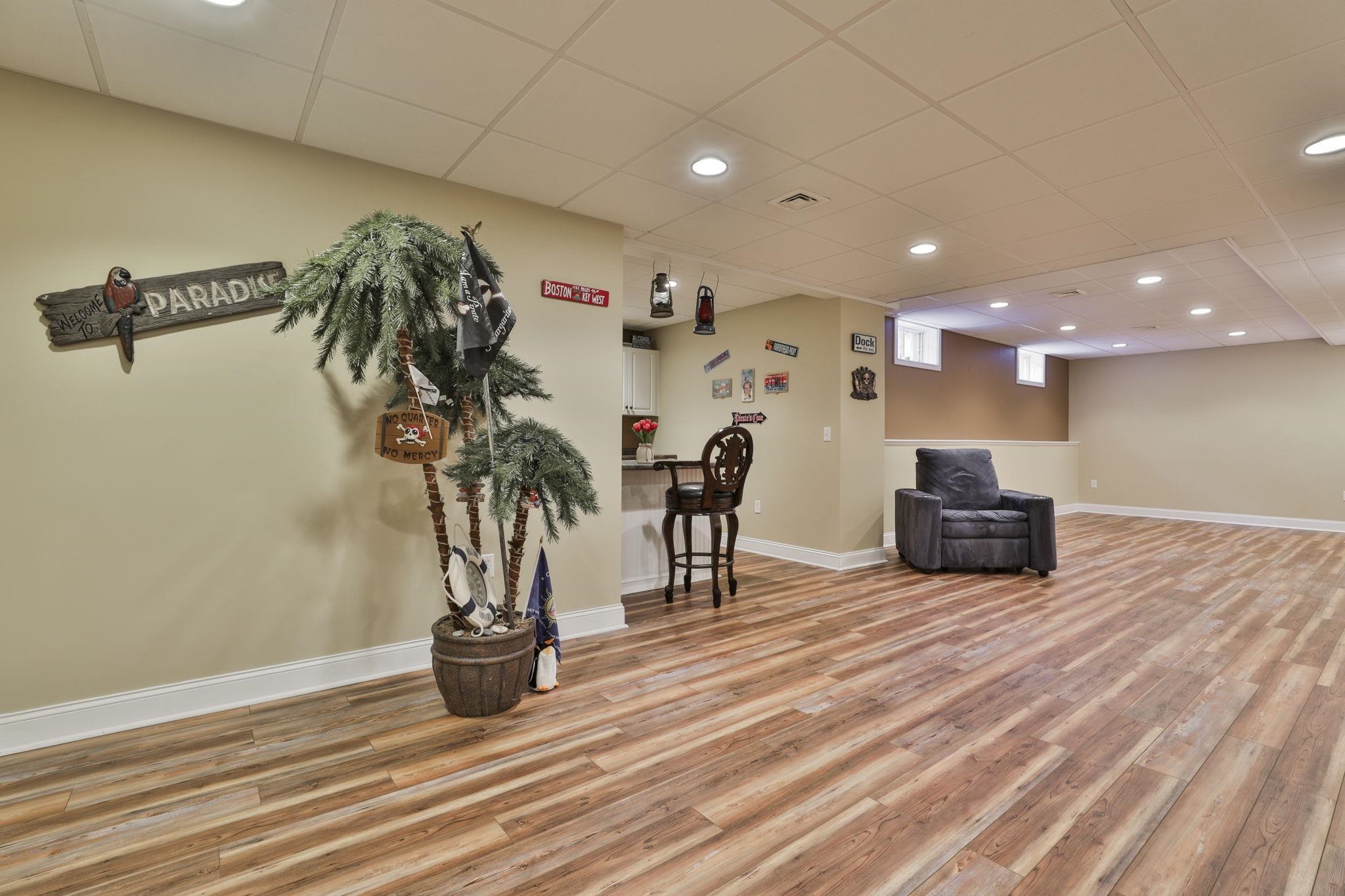 25 Shedd Ln, Hollis, NH 03049