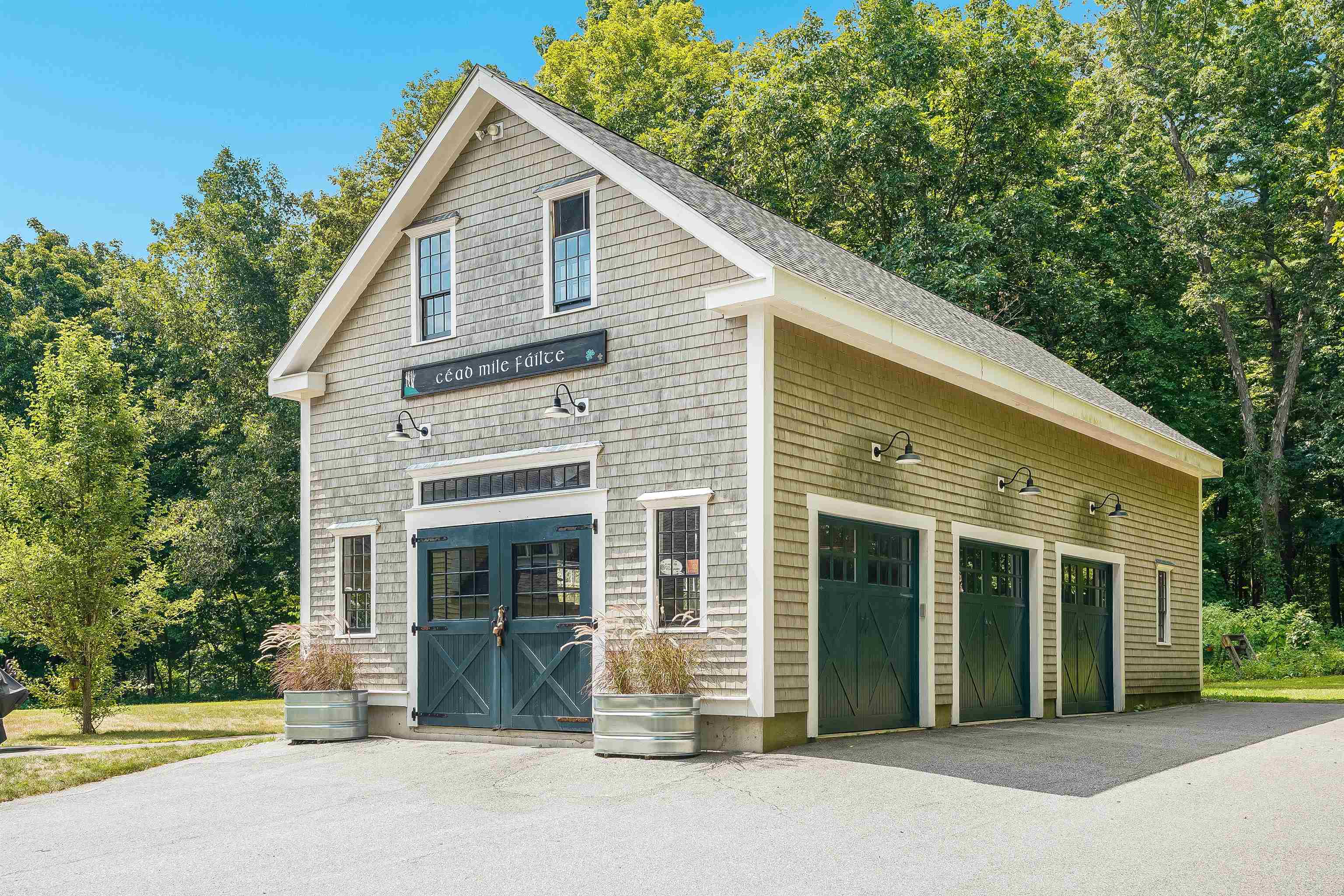 100 Exeter Rd, Newfields, NH 03856