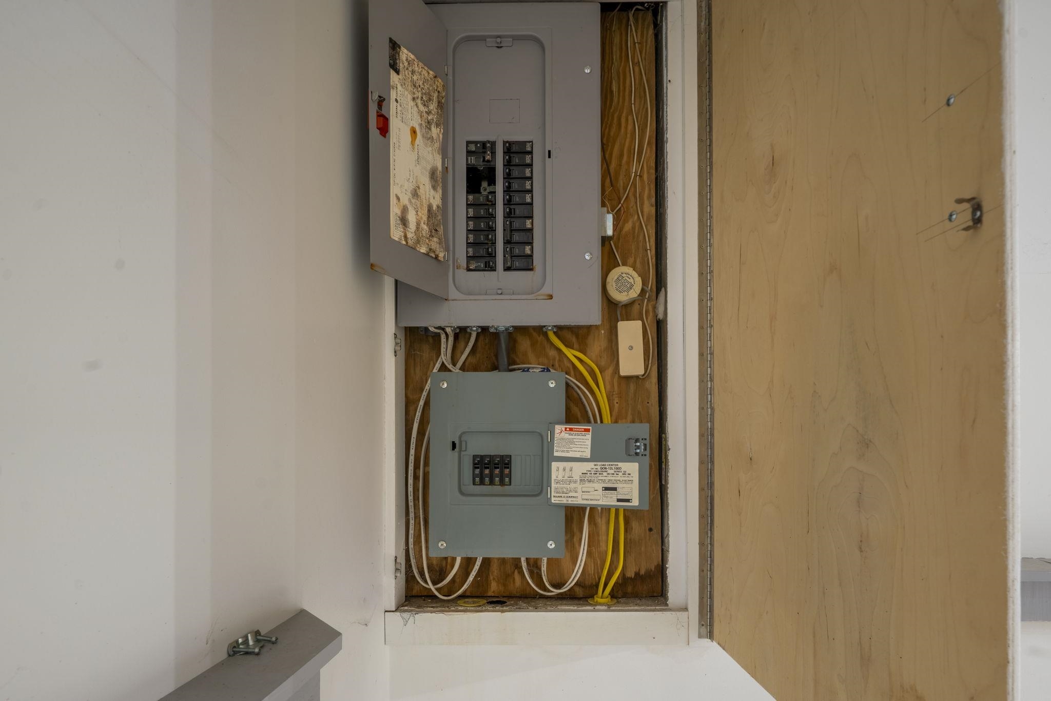 35 Albury Stone Cir, Nashua, NH 03063