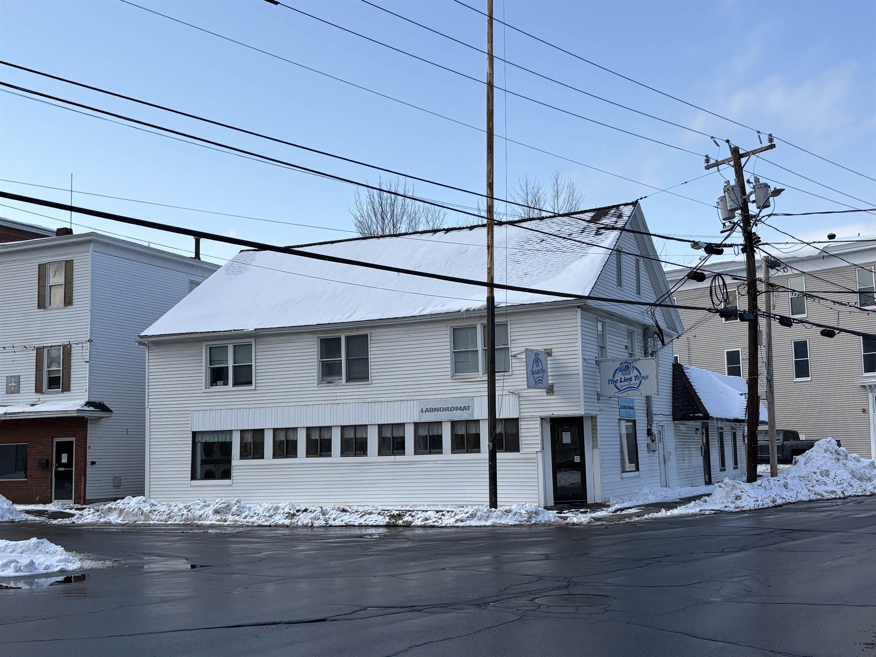 456 Main St, Farmington, NH 03835